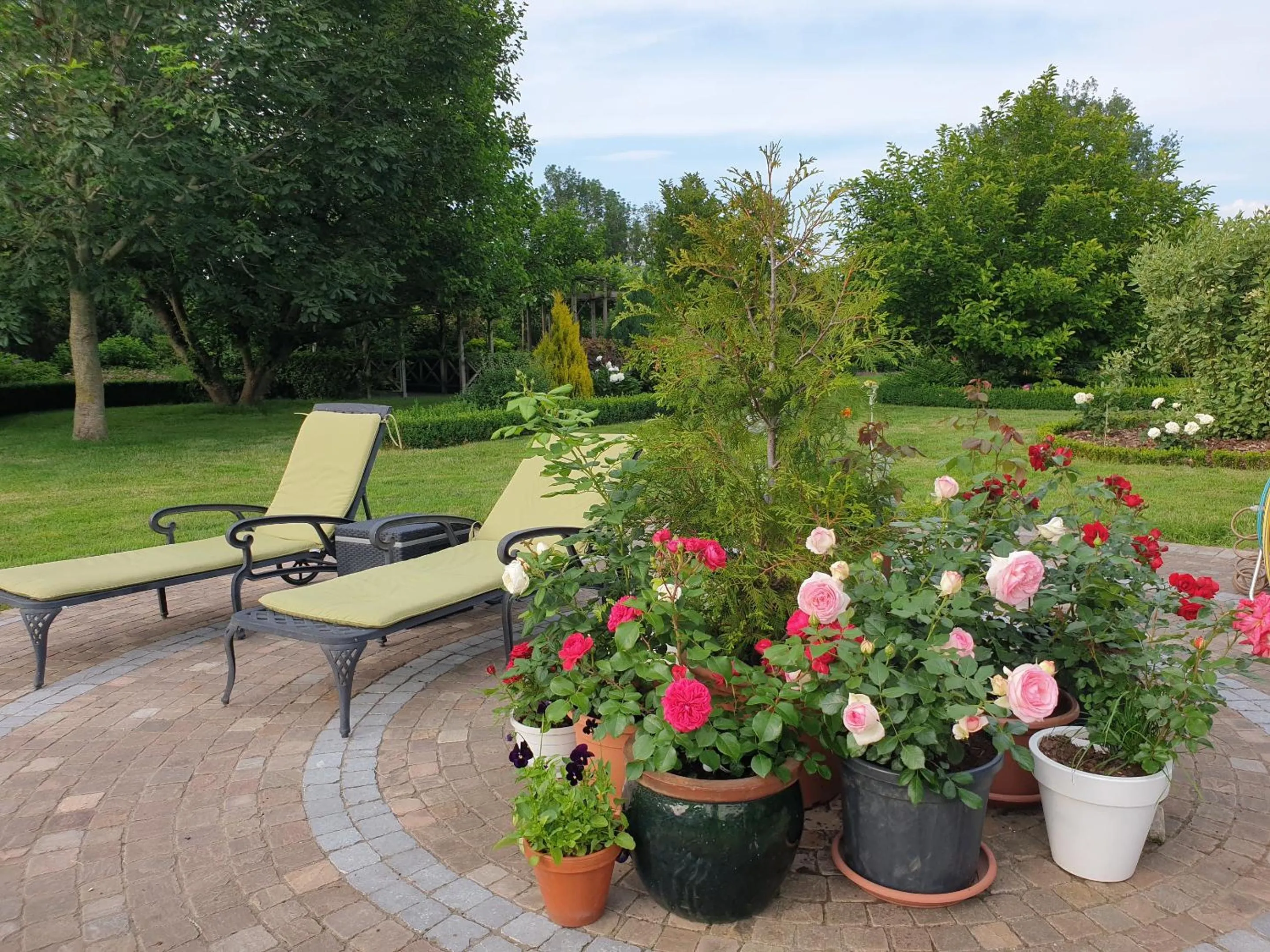 Property building in B&B Secret Garden Adults only