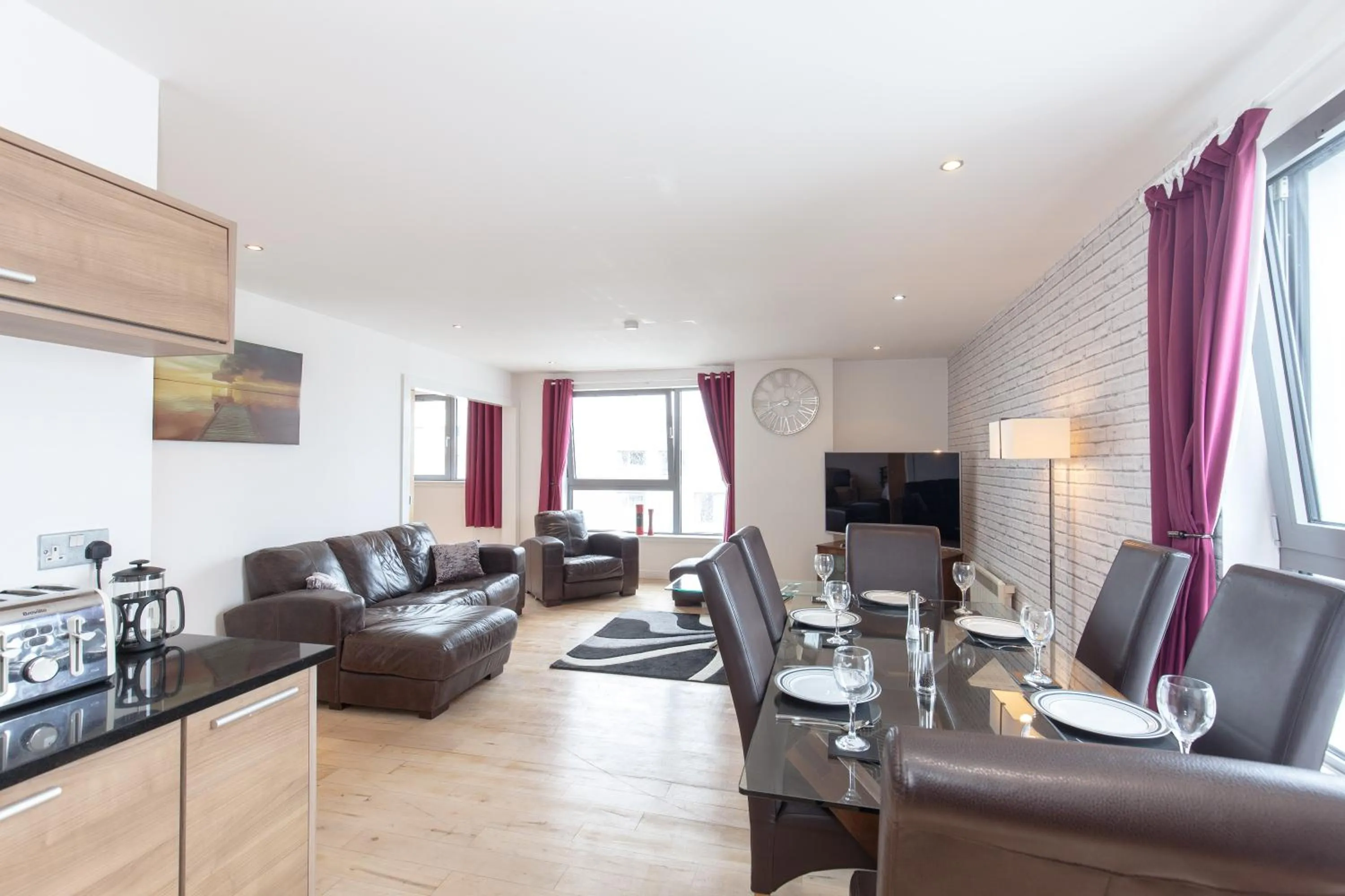Living room in Stylish Penthouse Suite