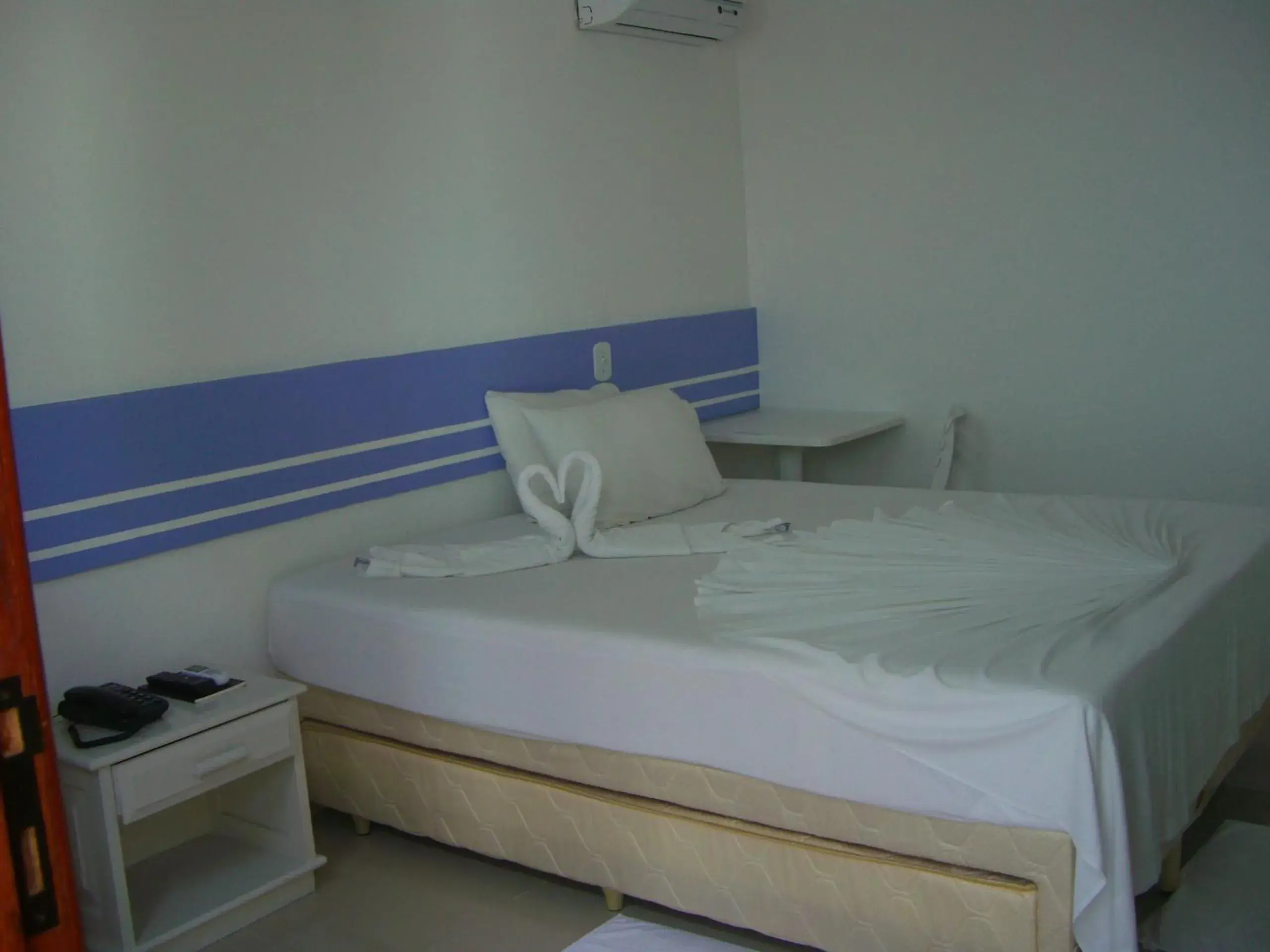 Double or Twin Room with Balcony in Hotel Ponta de Areia Double or Twin Room with Balcony in Hotel Ponta de Areia