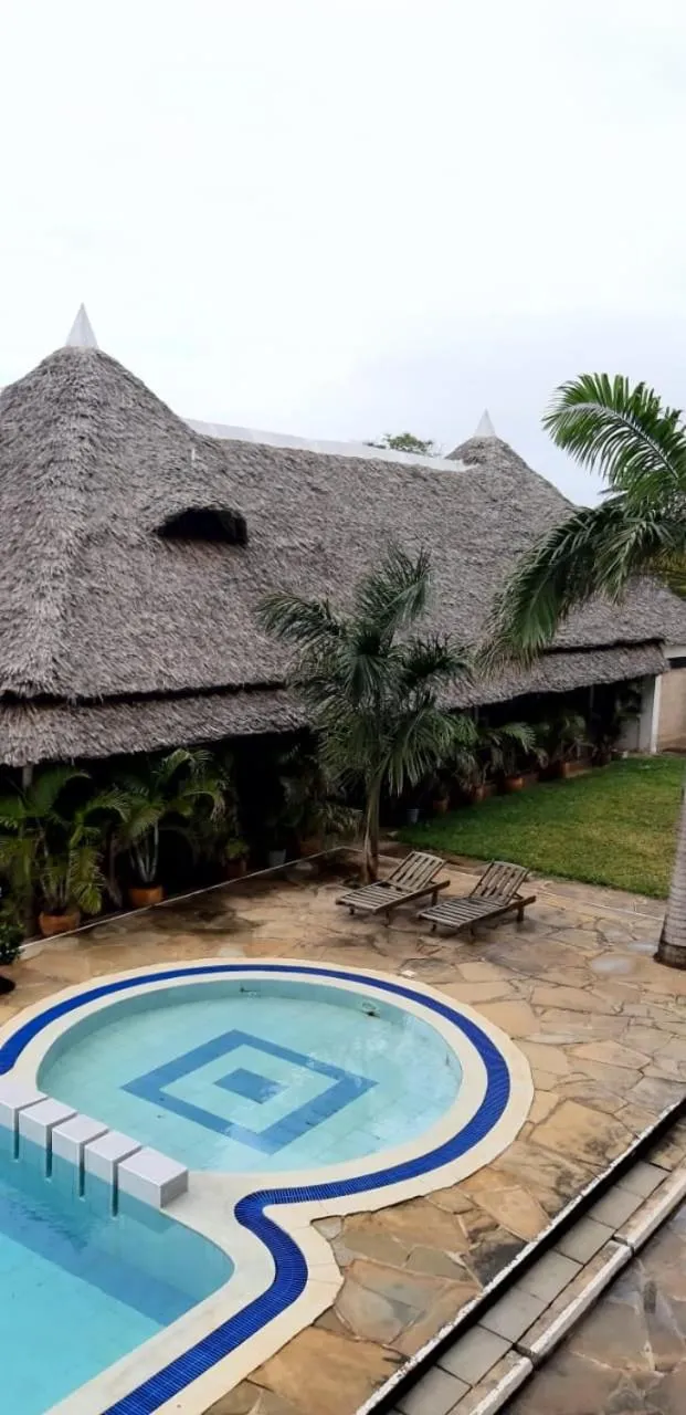 Swimming pool in Nightingale Apartments Hotel Mombasa