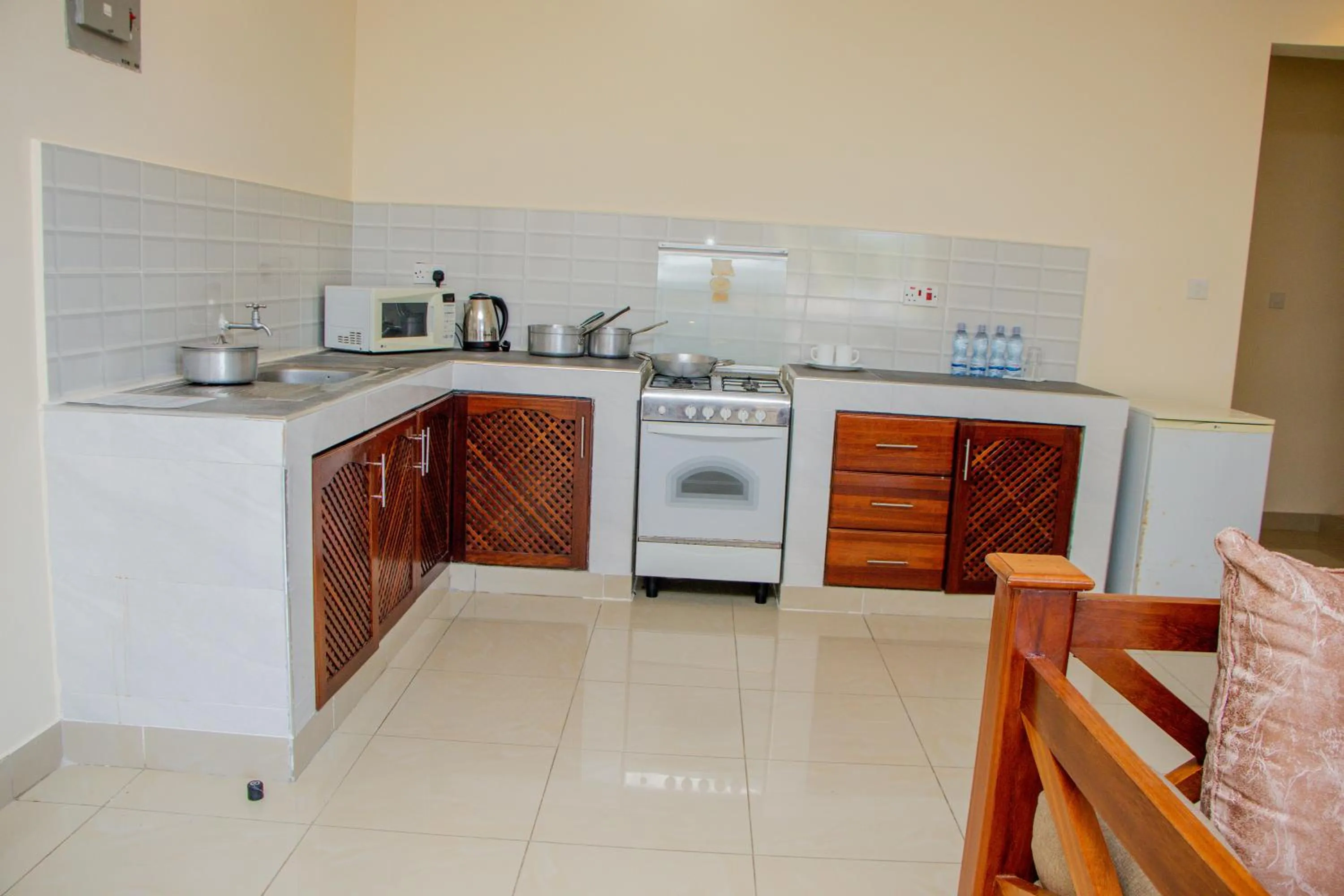 Coffee/tea facilities in Nightingale Apartments Hotel Mombasa