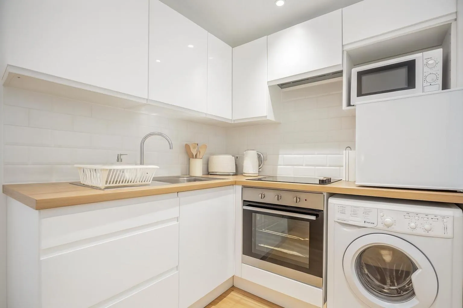 Coffee/tea facilities in Edinburgh Aparthotel