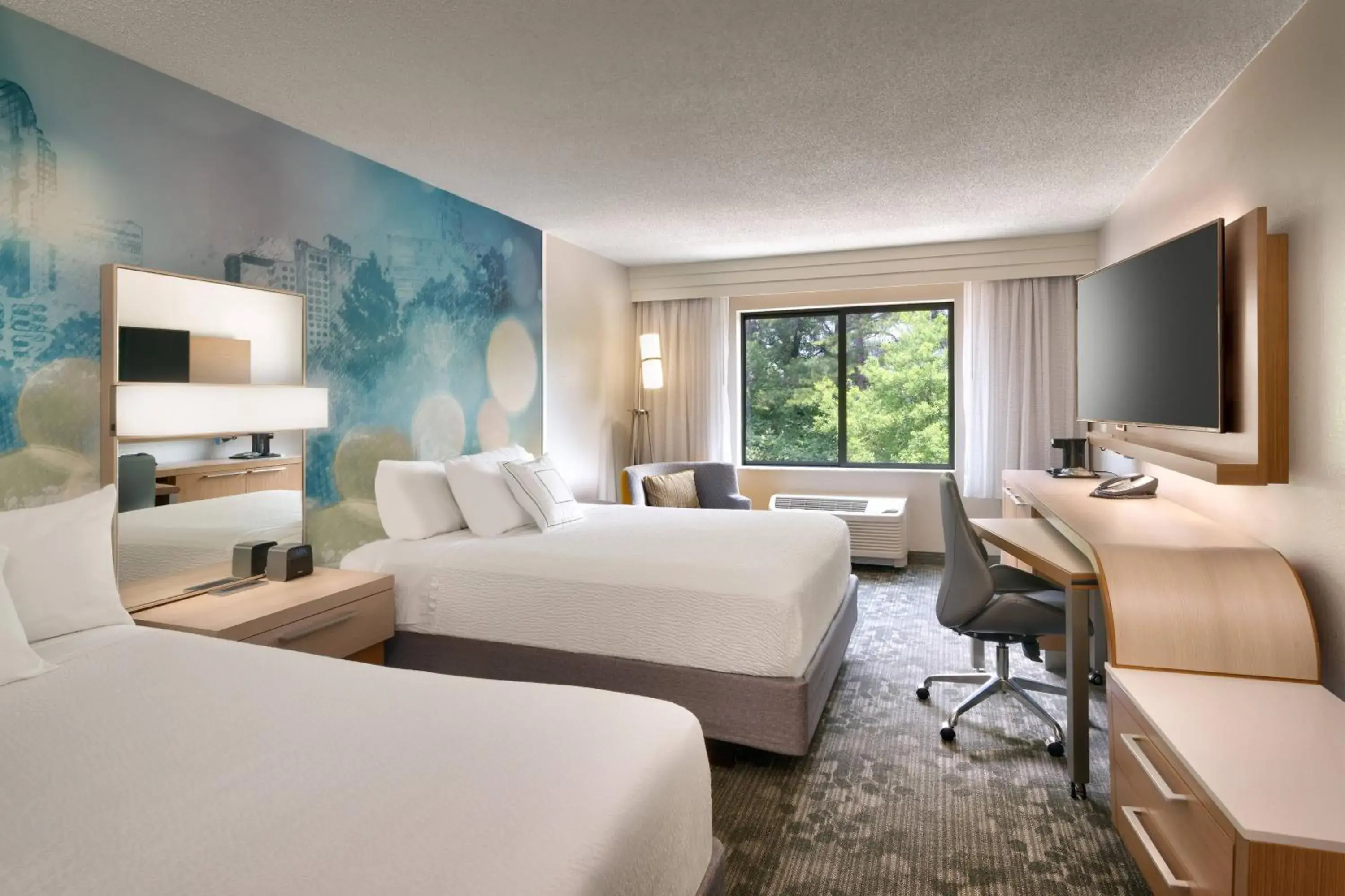 Queen Room with Two Queen Beds in Courtyard by Marriott Charlotte Airport LoSo Queen Room with Two Queen Beds in Courtyard by Marriott Charlotte Airport LoSo