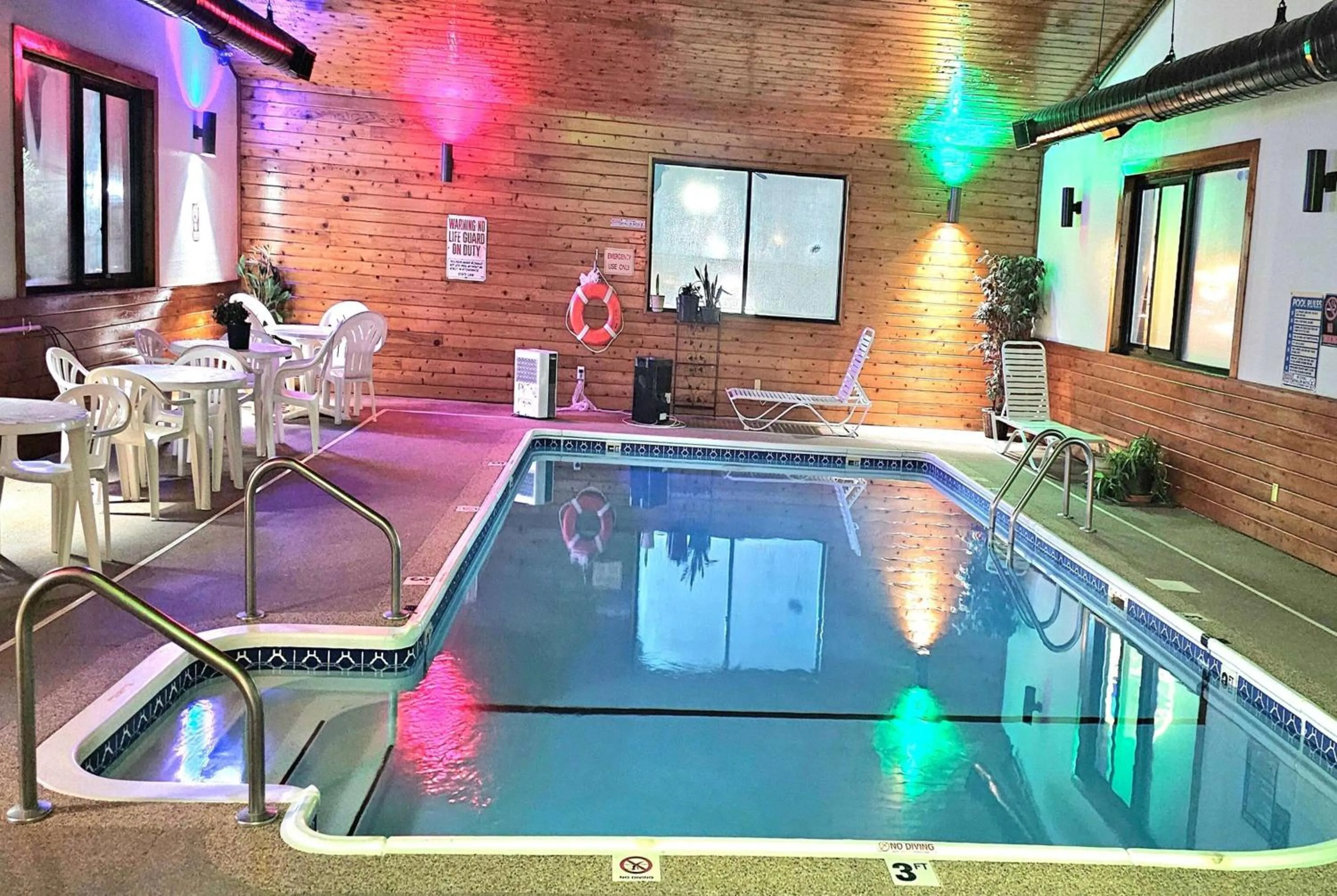 Pool view in Days Inn by Wyndham Ozark Springfield