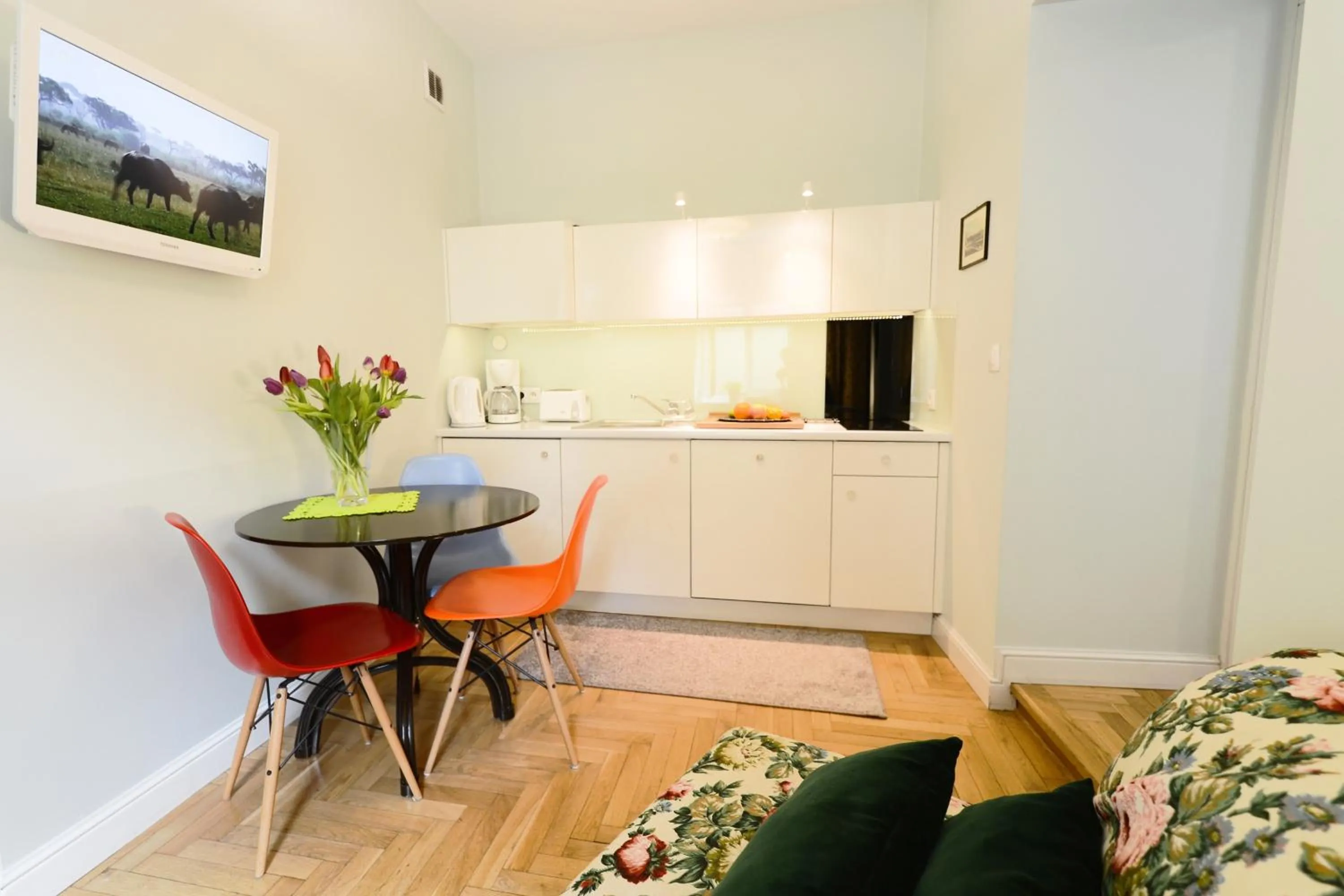 Kitchen or kitchenette in Crystal Suites Chez Helena