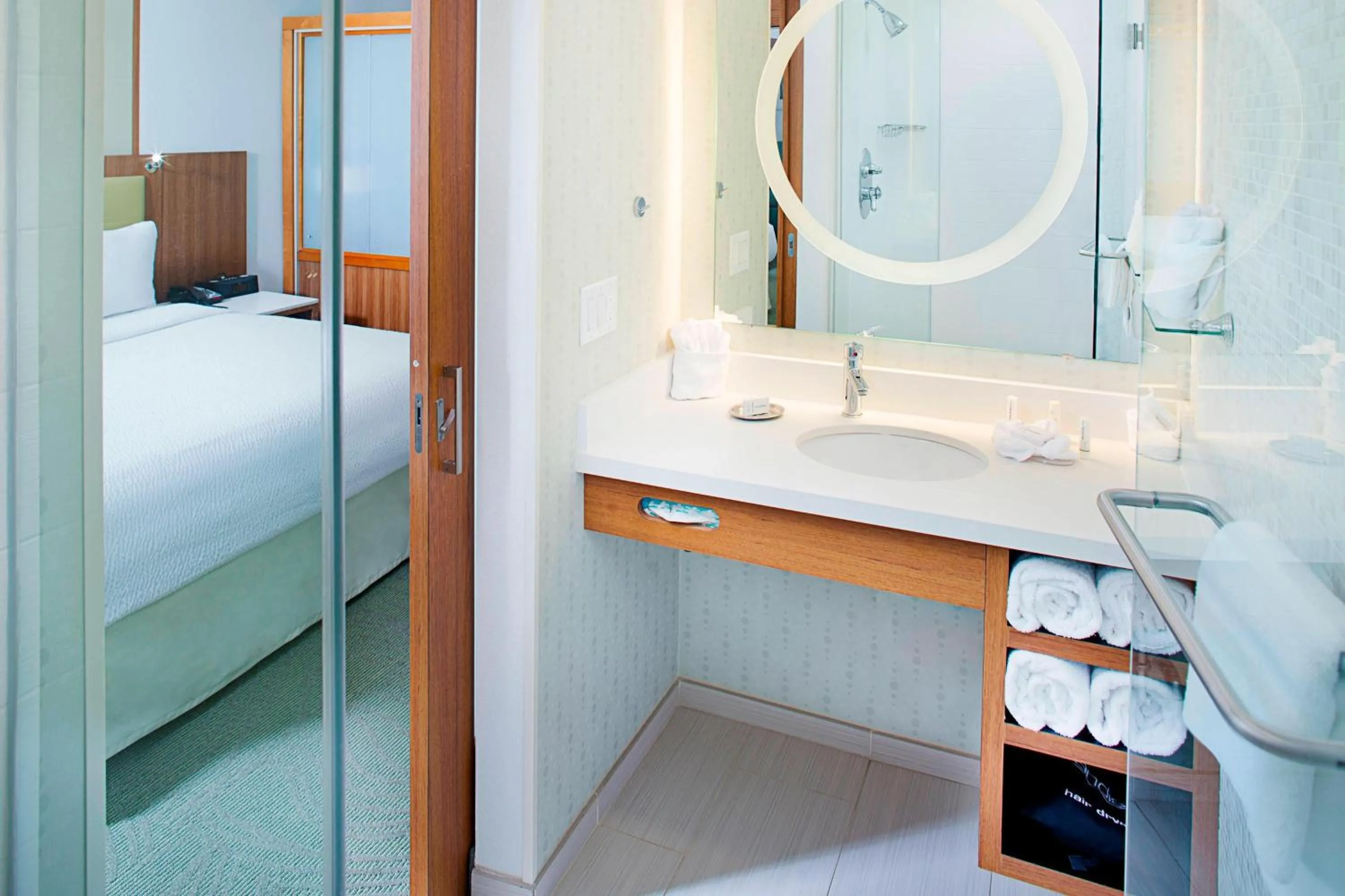 Bathroom, Bed in SpringHill Suites by Marriott Dallas Richardson/Plano