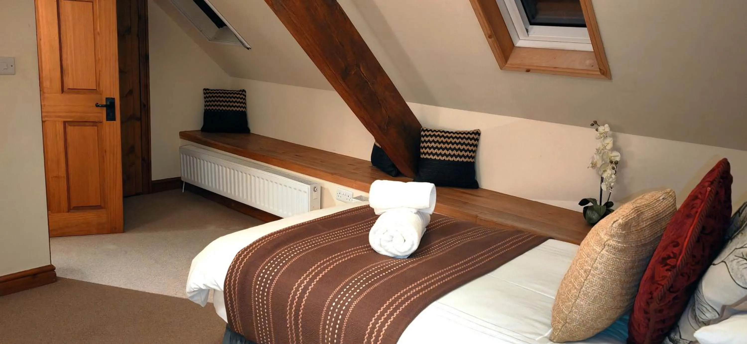 Bed in Dolgun Uchaf Historic B&B and Cottages in Snowdonia