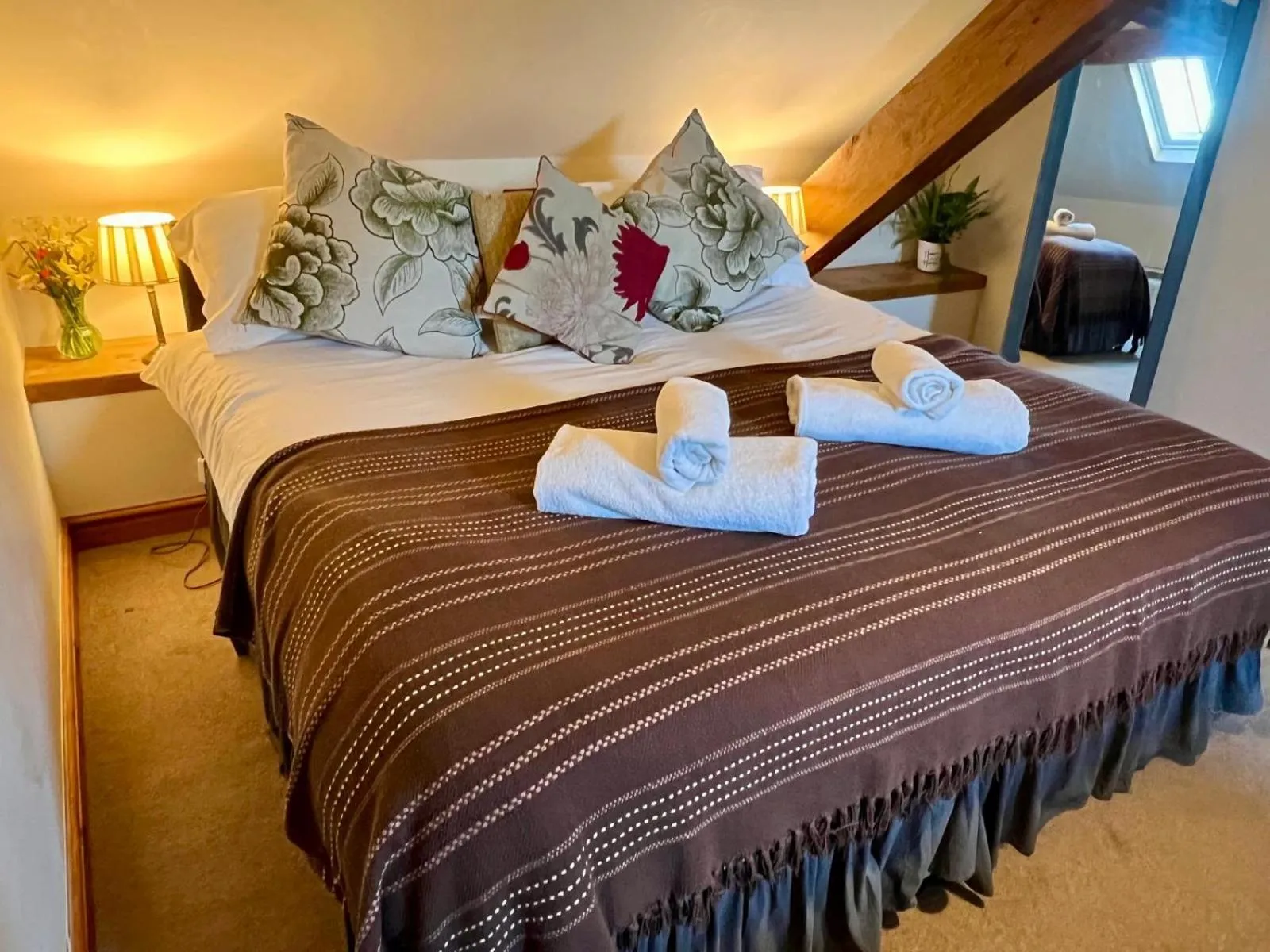 Bed in Dolgun Uchaf Historic B&B and Cottages in Snowdonia