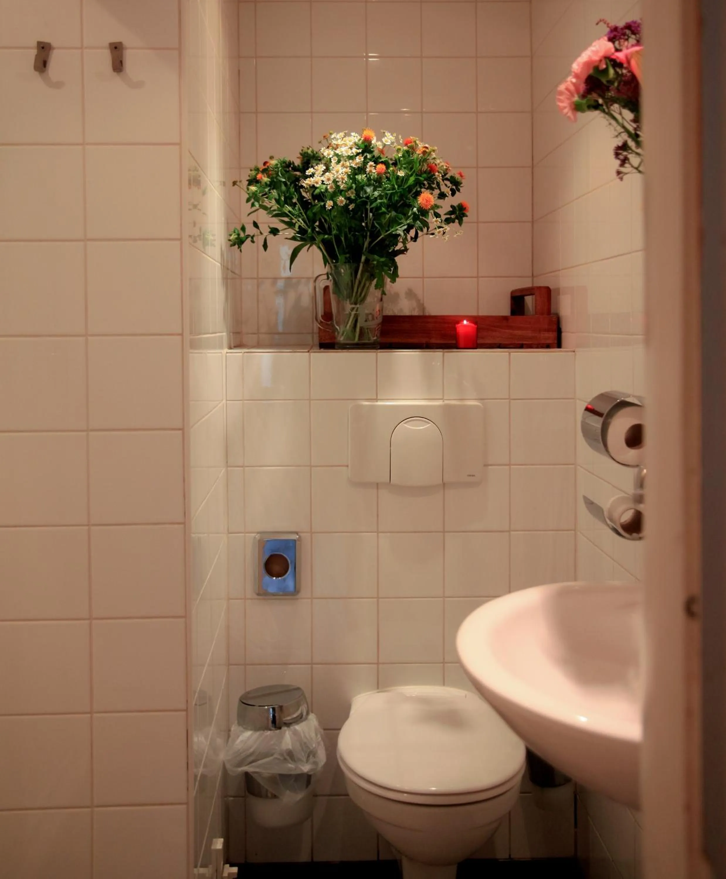 Shower in Hotel 55 - City Centre