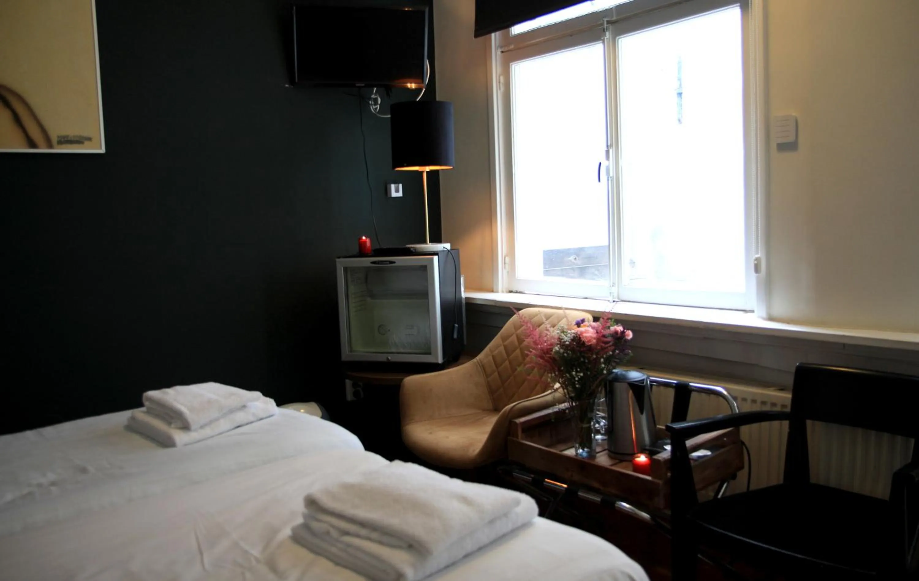 Bedroom, Bed in Hotel 55 - City Centre