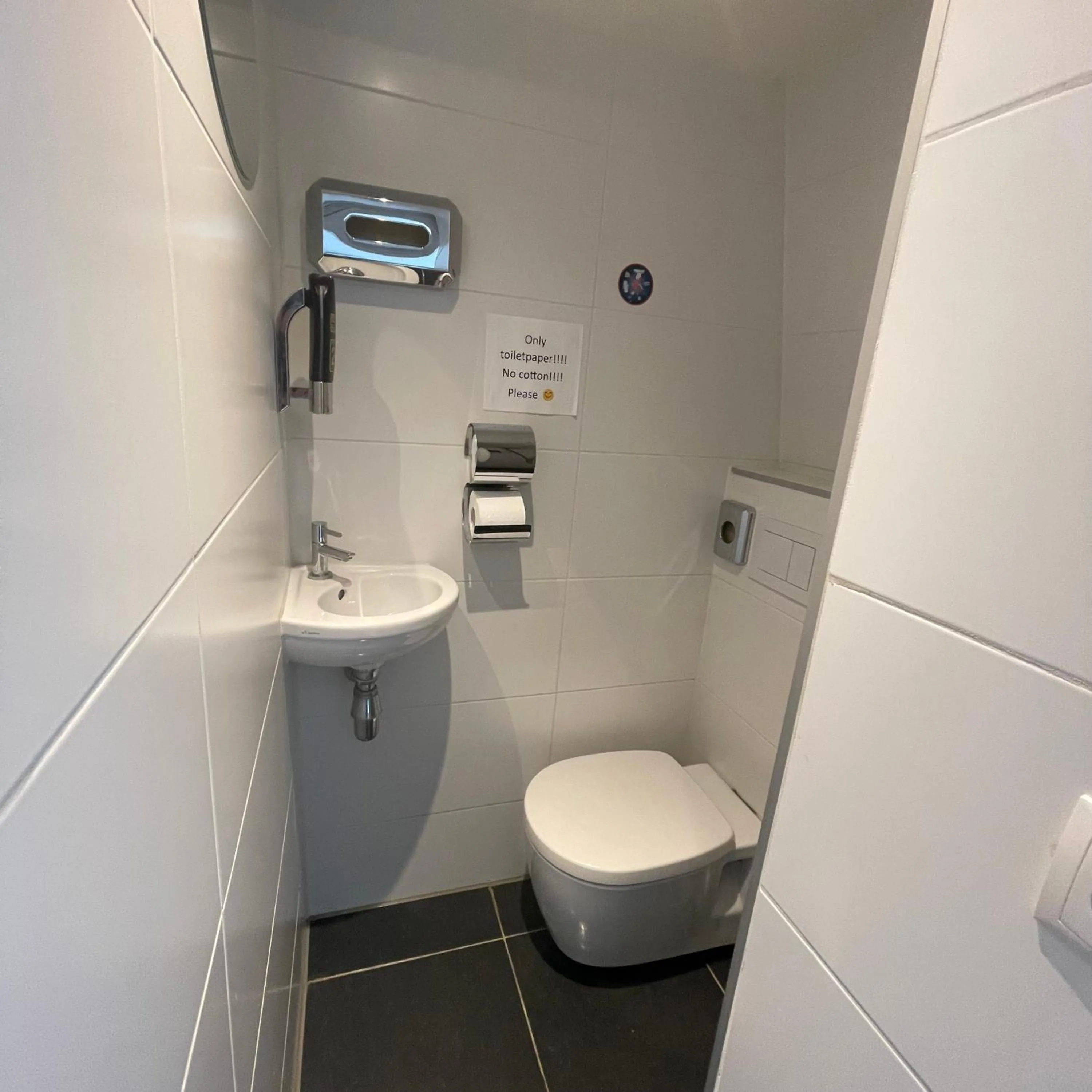 Bathroom in Hotel 55 - City Centre