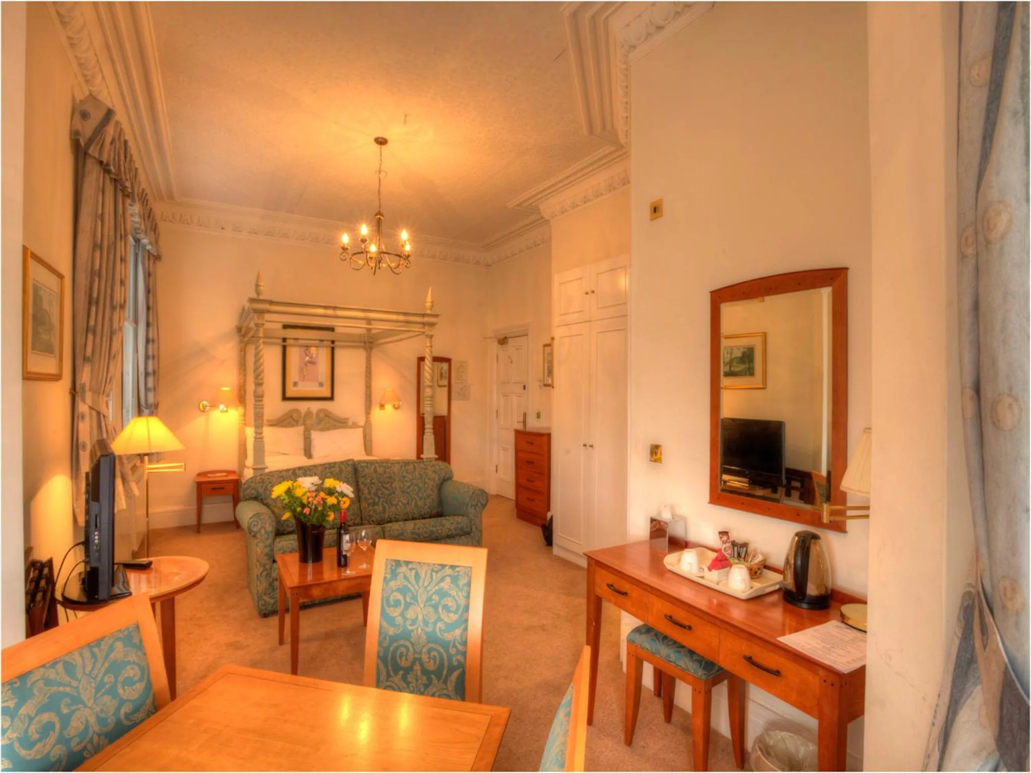 Photo of the whole room in The Waterloo Hotel & Bistro