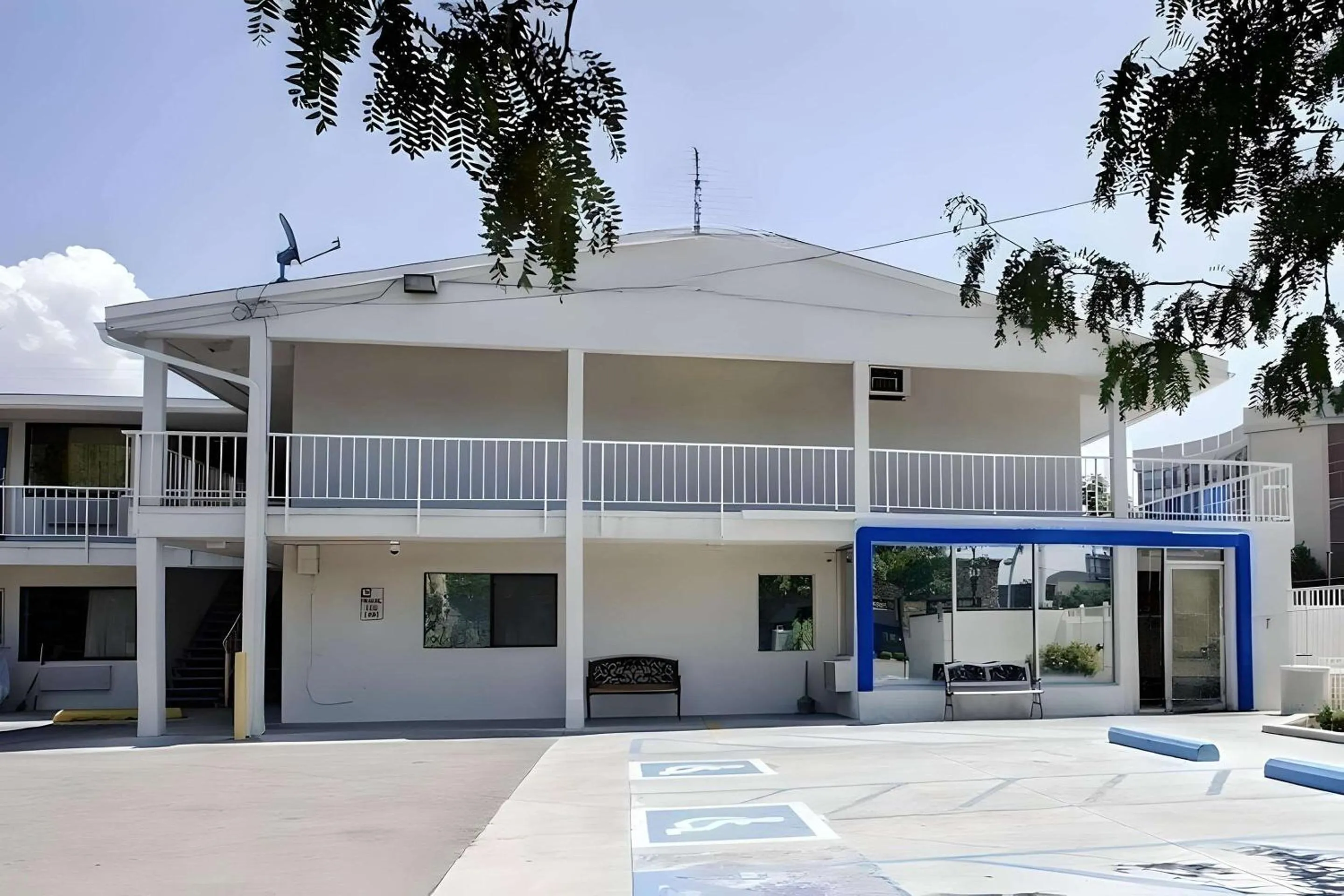 Property Building in Motel 6-Salt Lake City, UT - Downtown