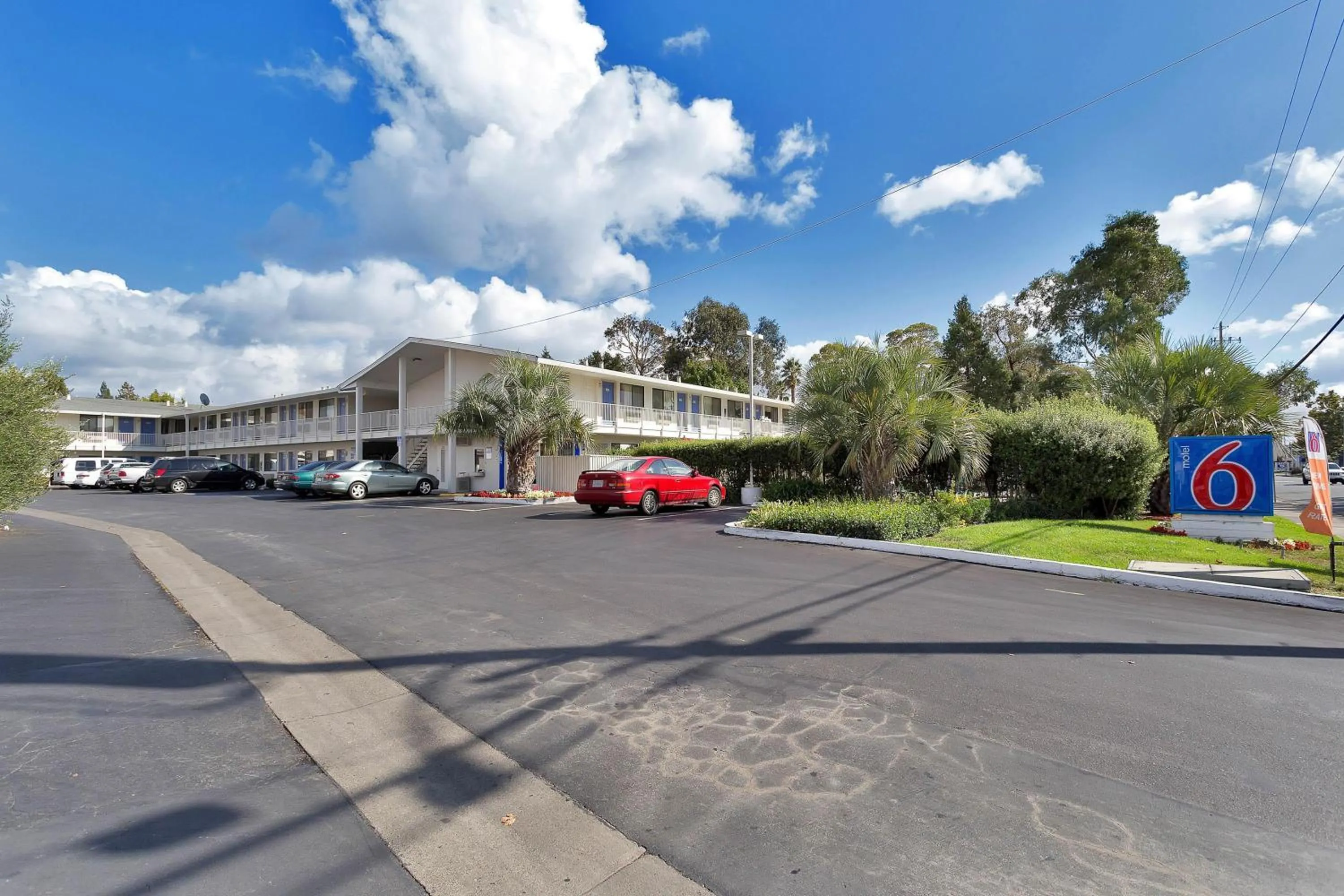 Property building in Motel 6 Santa Rosa - South
