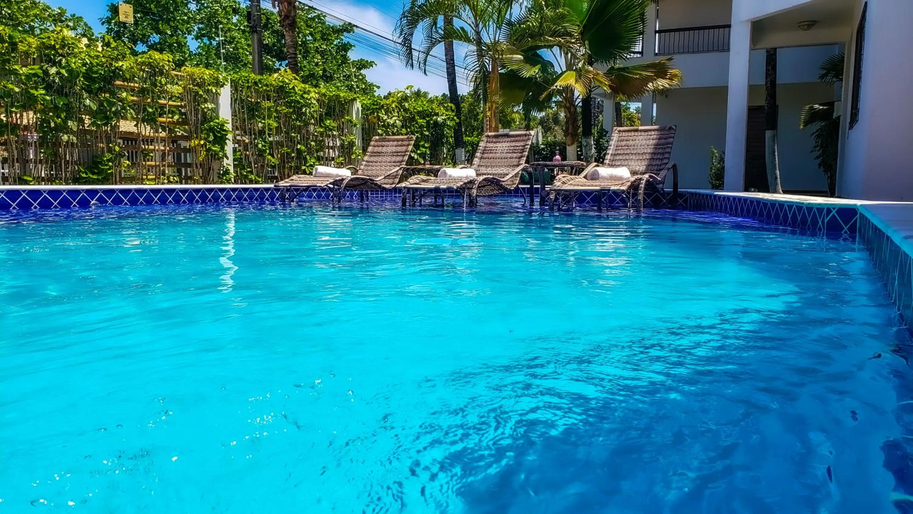 Swimming pool in Hotel Porto Dourado - Rede Bem Bahia