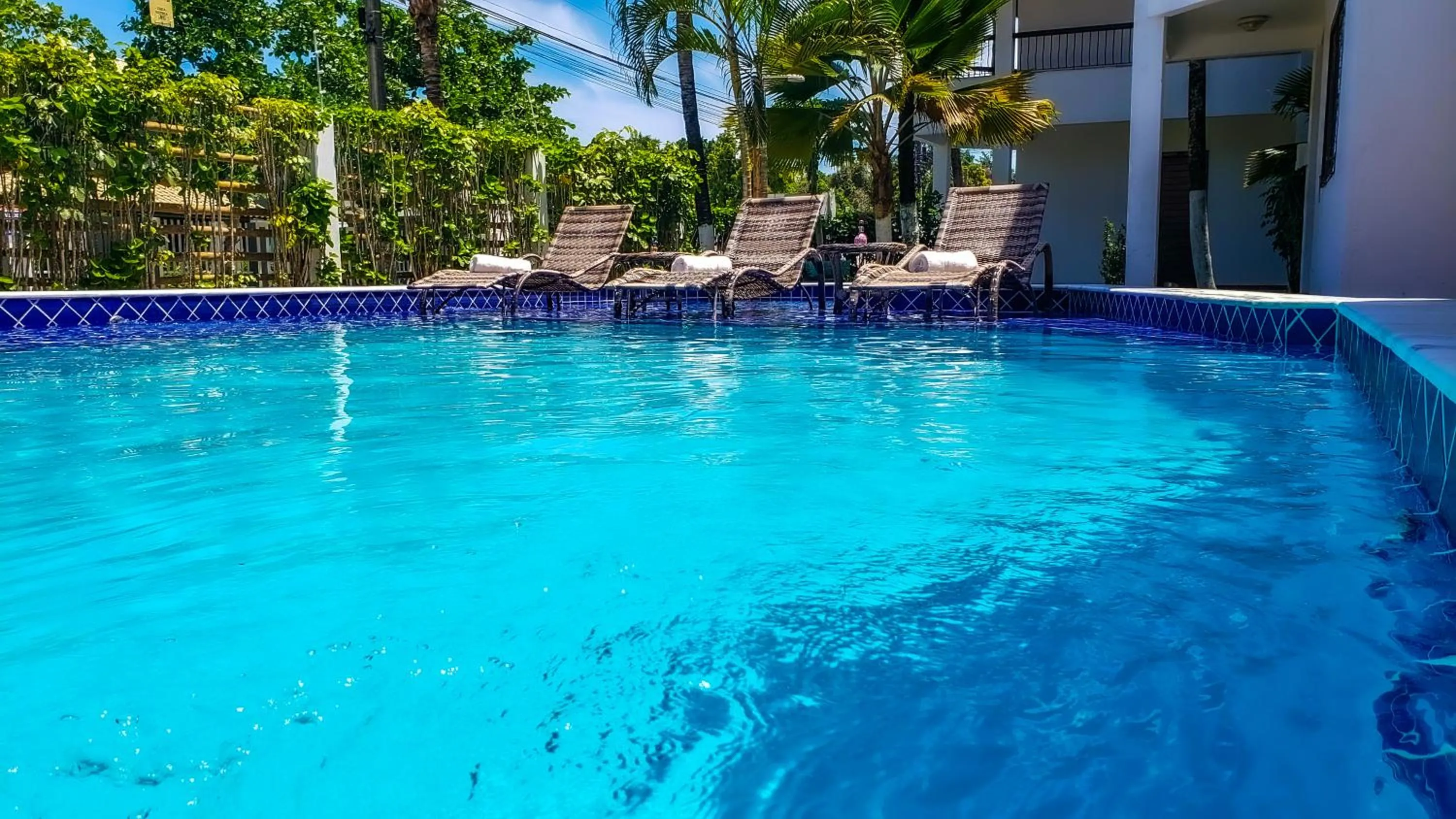 Swimming pool in Hotel Porto Dourado - Rede Bem Bahia