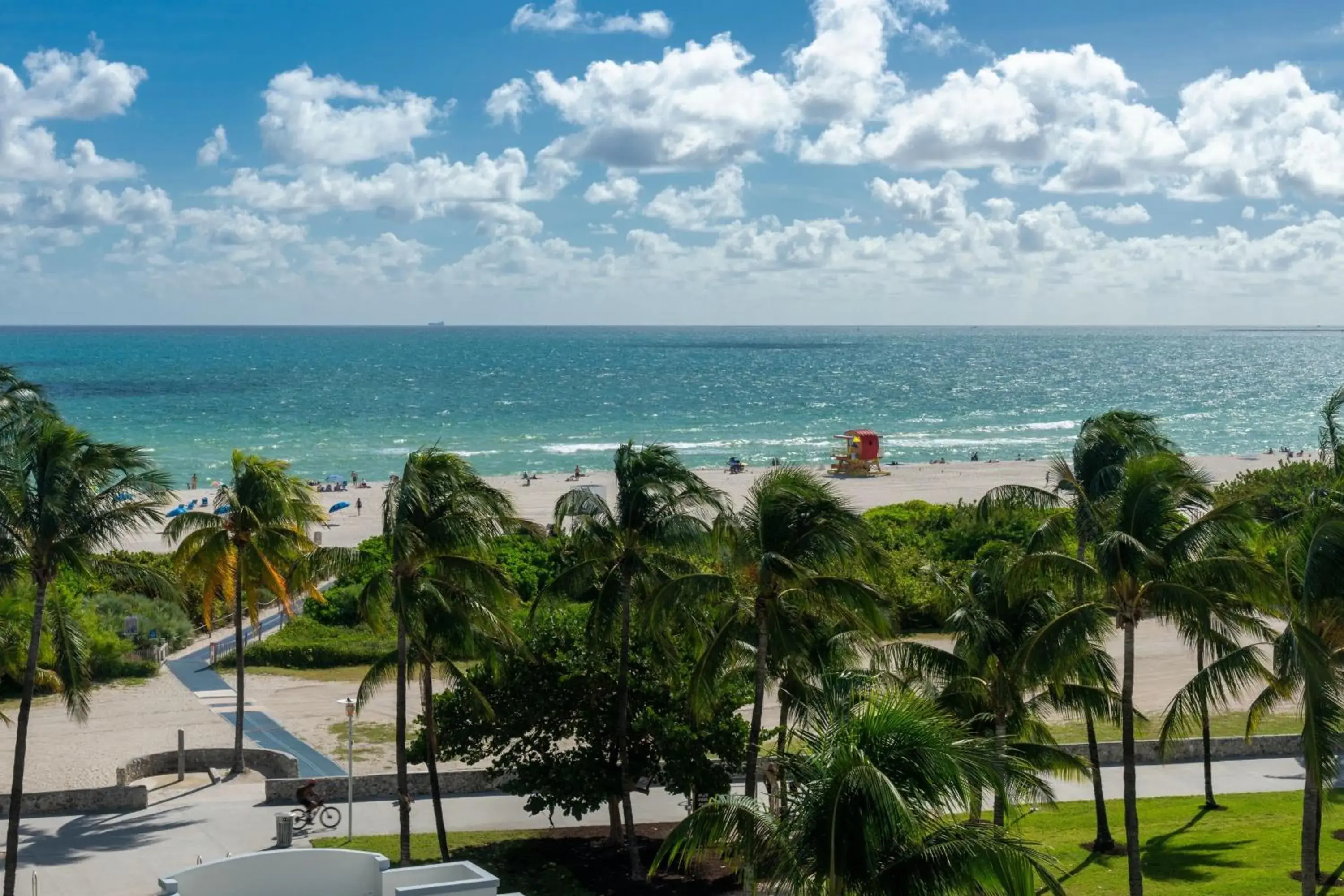 Deluxe King Room corner with ocean view in Eurostars Winter Haven Miami Beach Deluxe King Room corner with ocean view in Eurostars Winter Haven Miami Beach