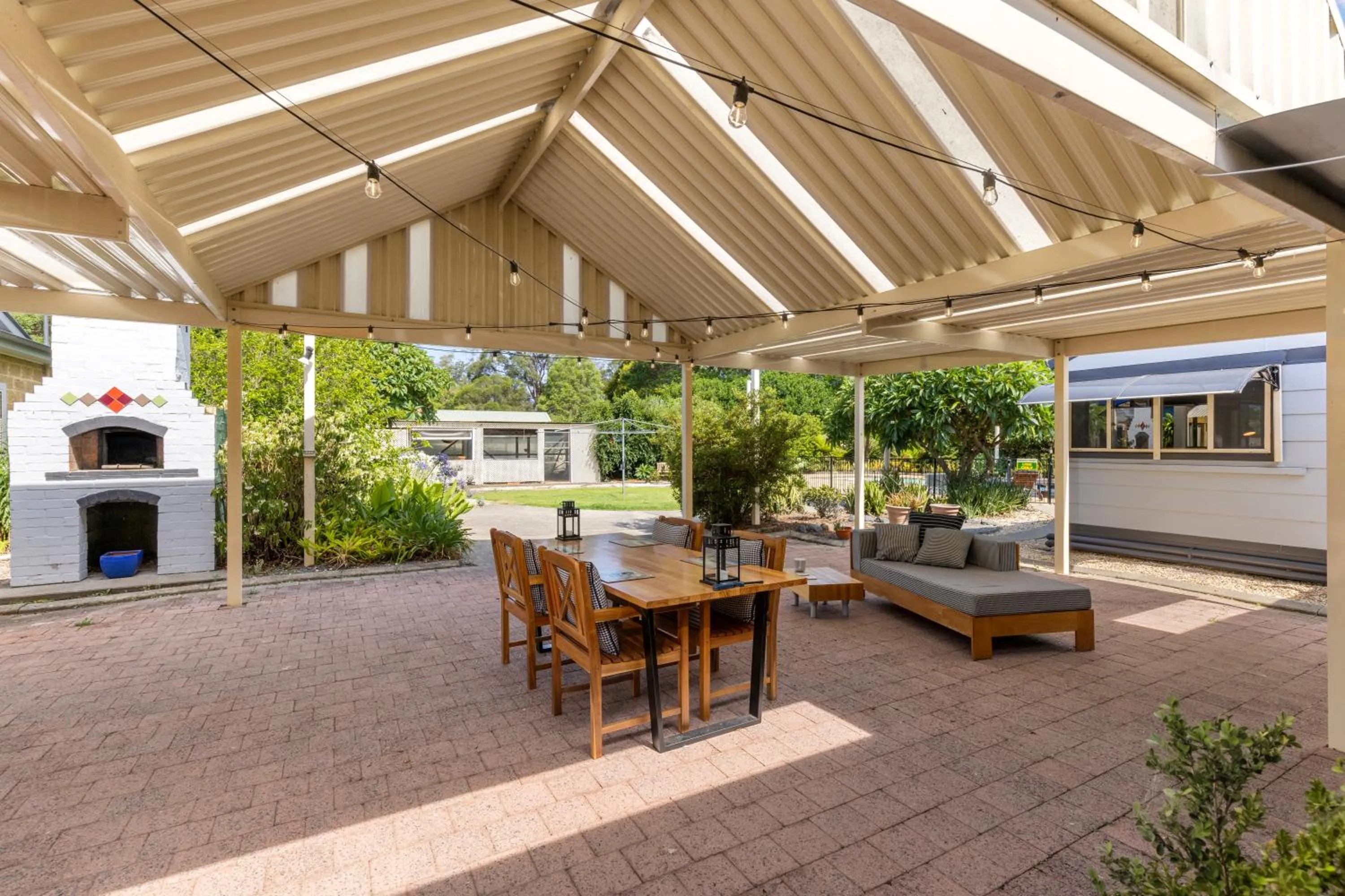 Bon Villas B&B Bonville - Adults Only, Pet Friendly Accommodation