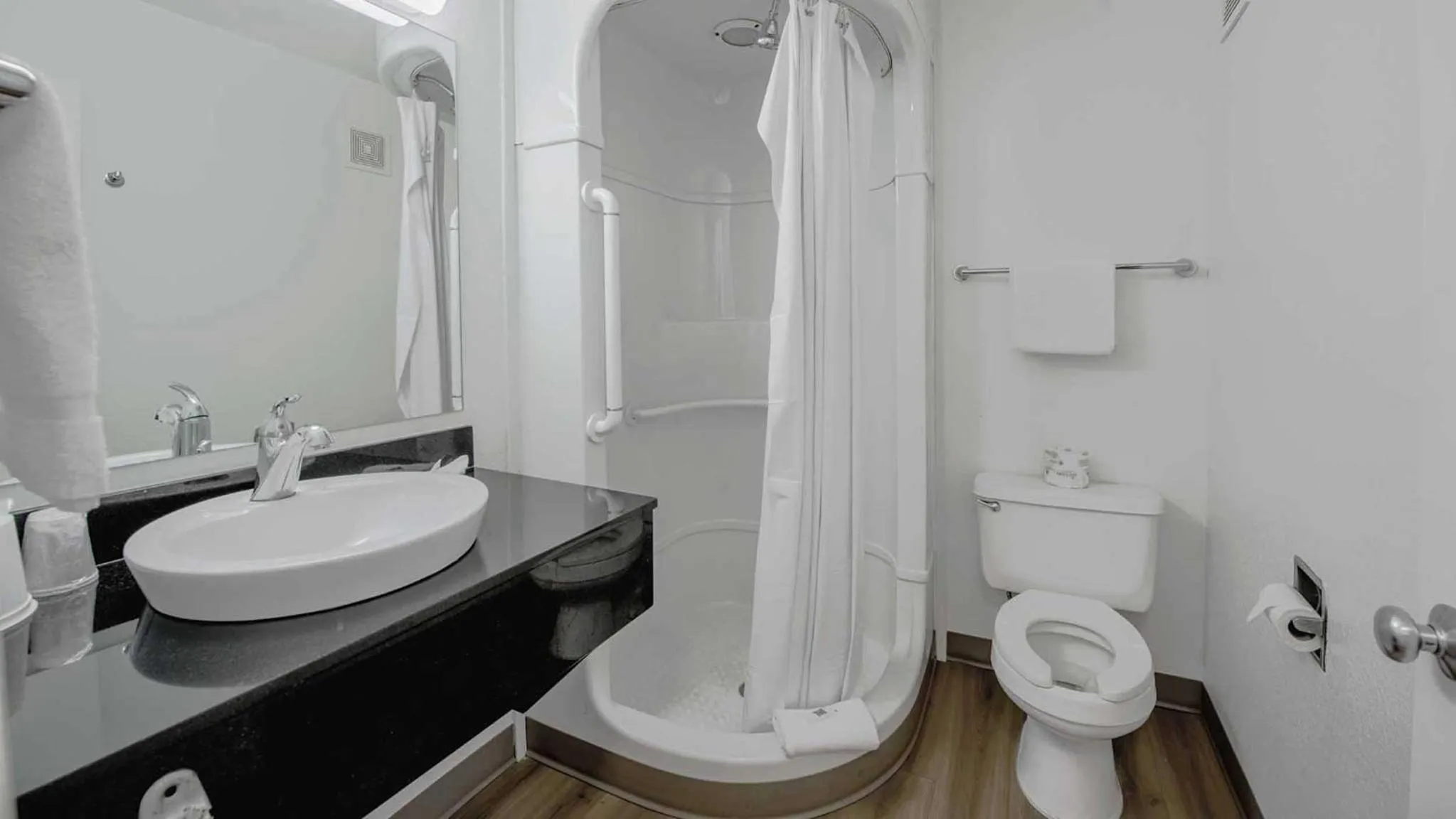 Bathroom in Motel 6-Columbus, GA