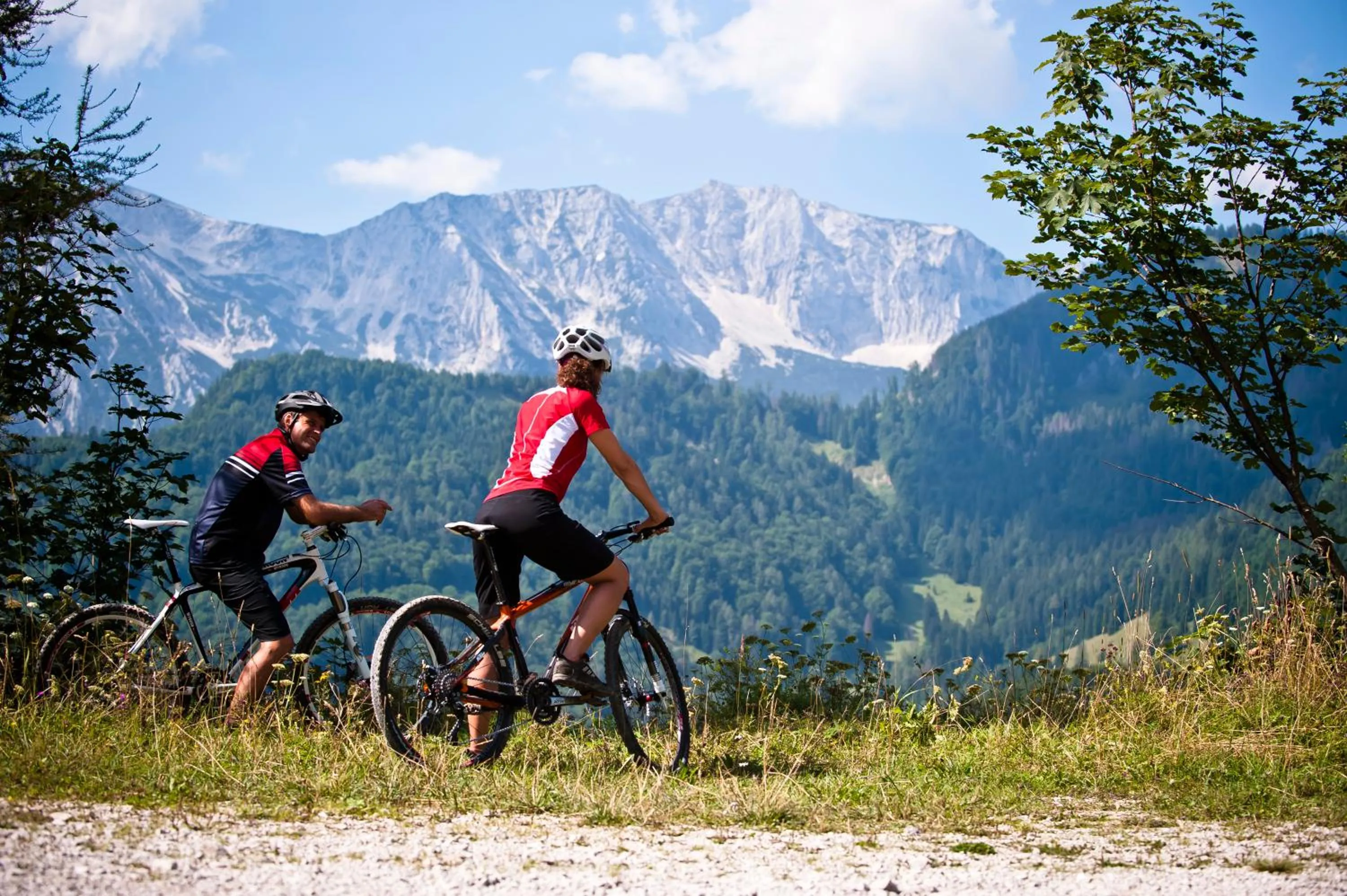 Cycling in Patrix Hotel, Restaurant, Bar