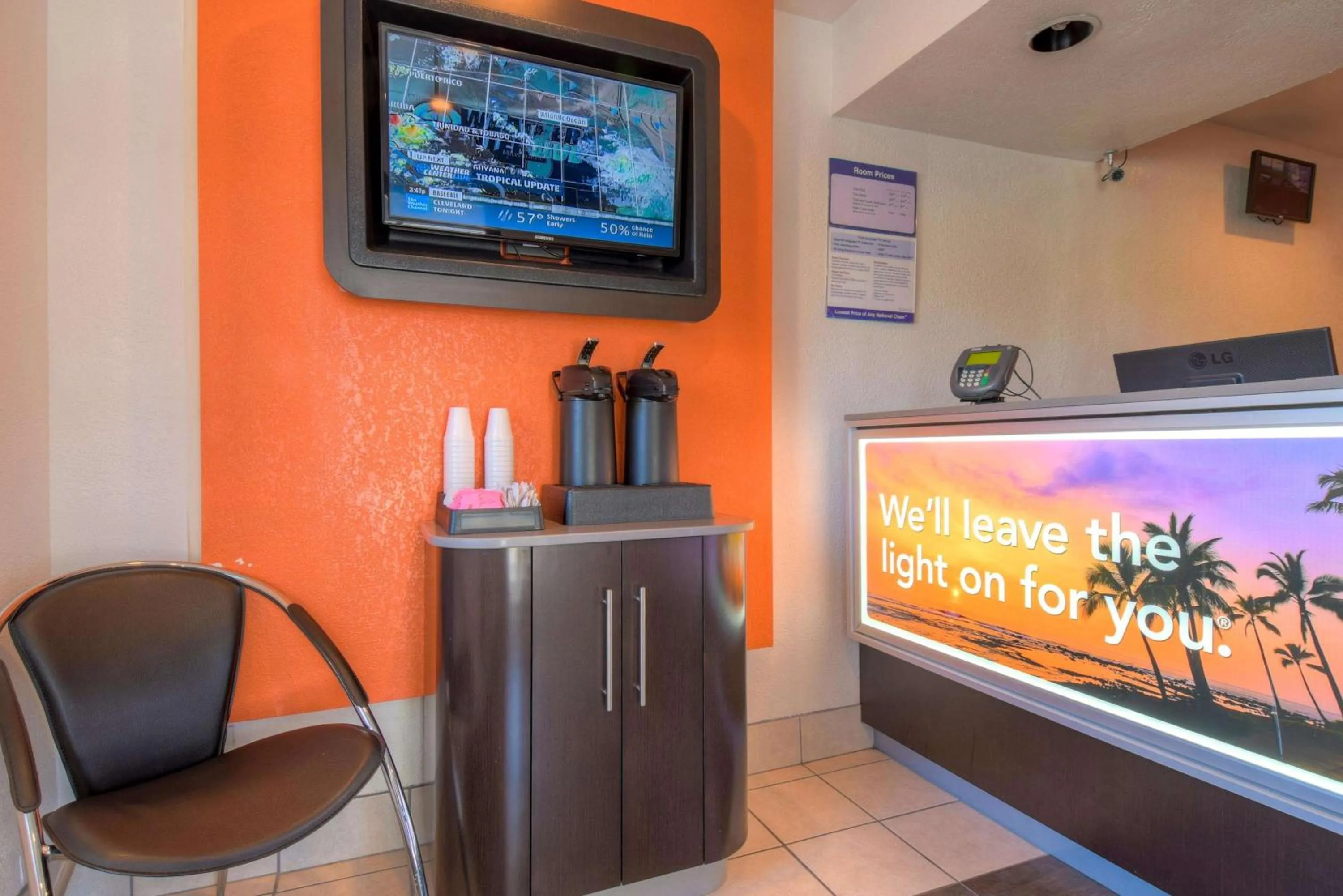 Lobby or reception in Motel 6-San Ysidro, CA - San Diego - Border