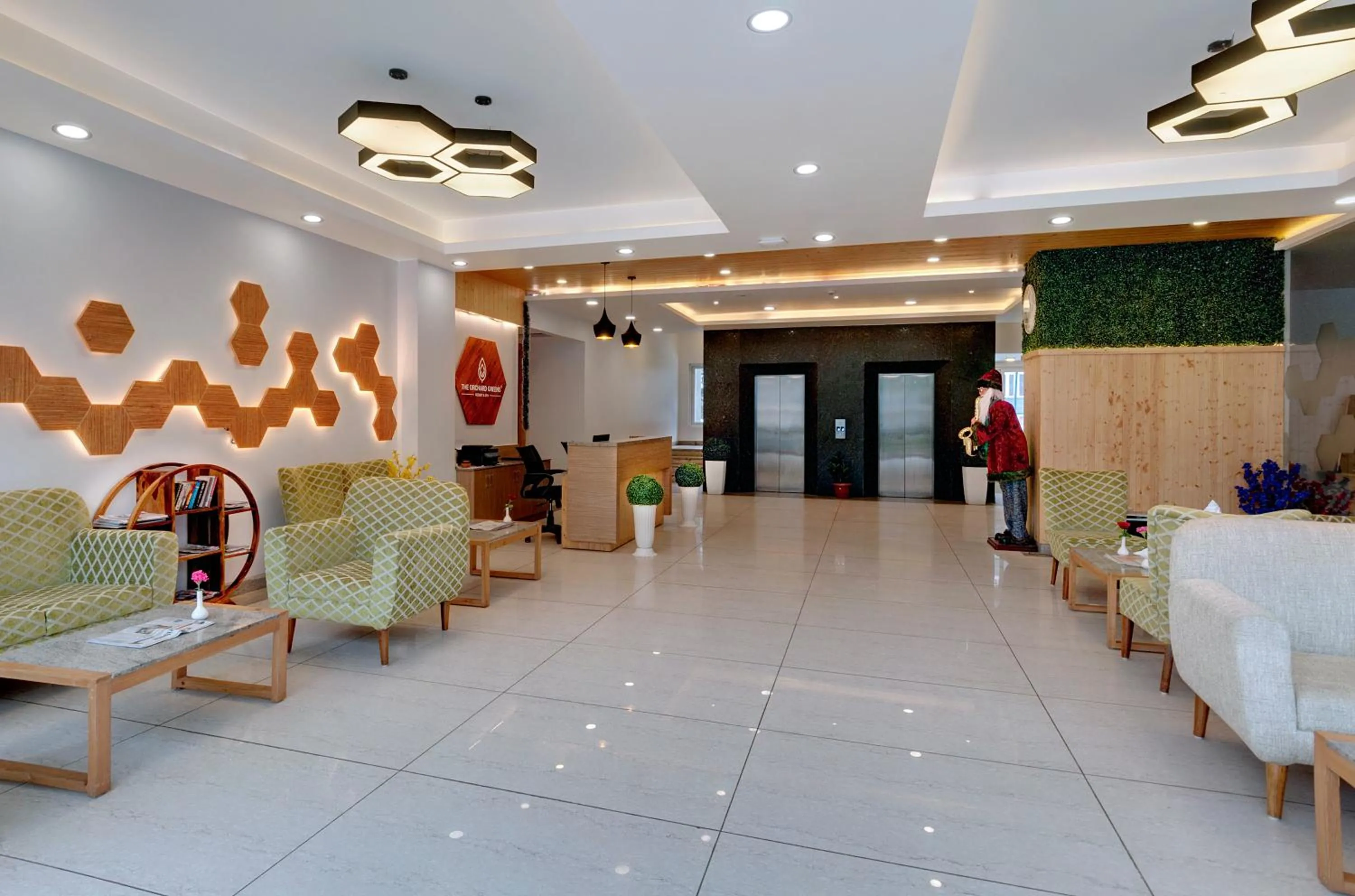 Lobby or reception in The Orchard Greens Resort - A Centrally Heated Property