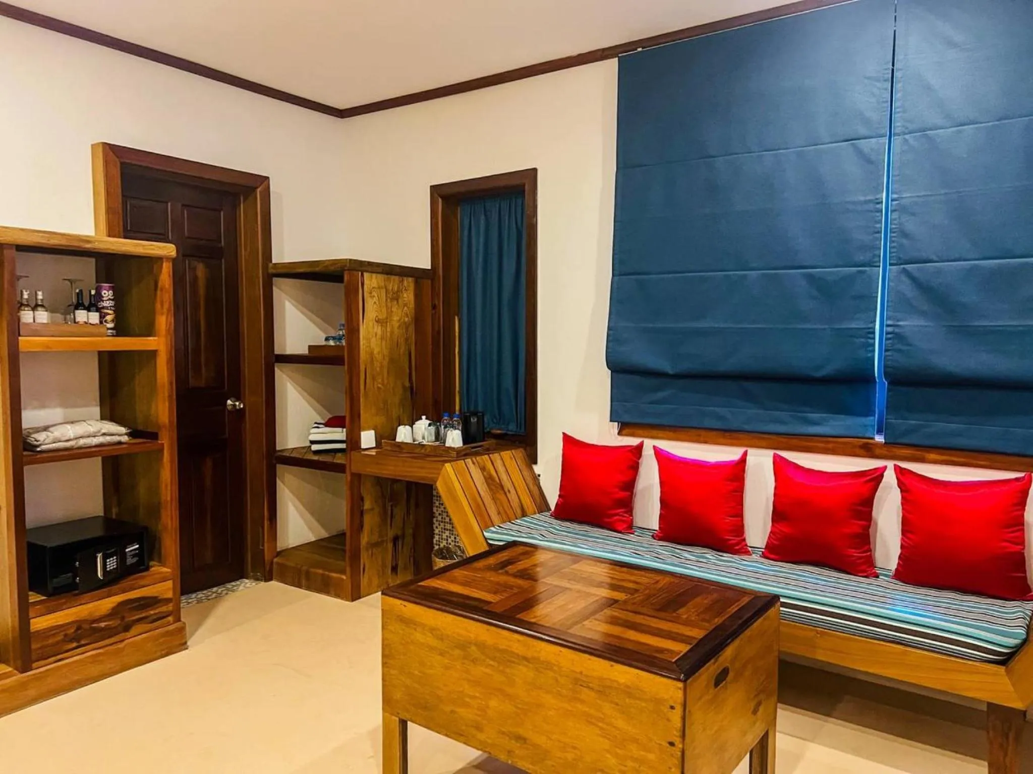 Seating area in Veranda Natural Resort