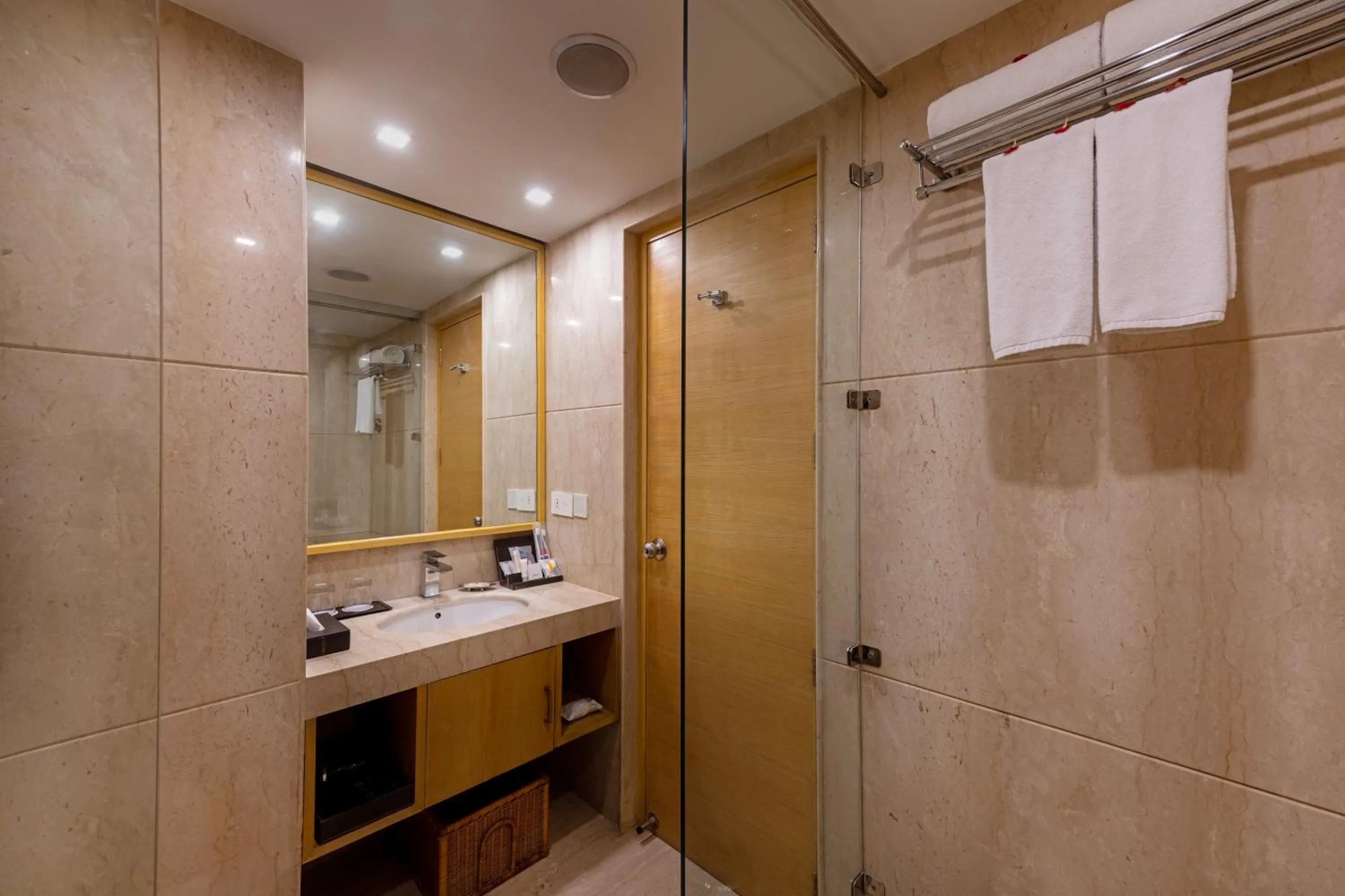 Bathroom in Zone Connect by The Park Saket New Delhi