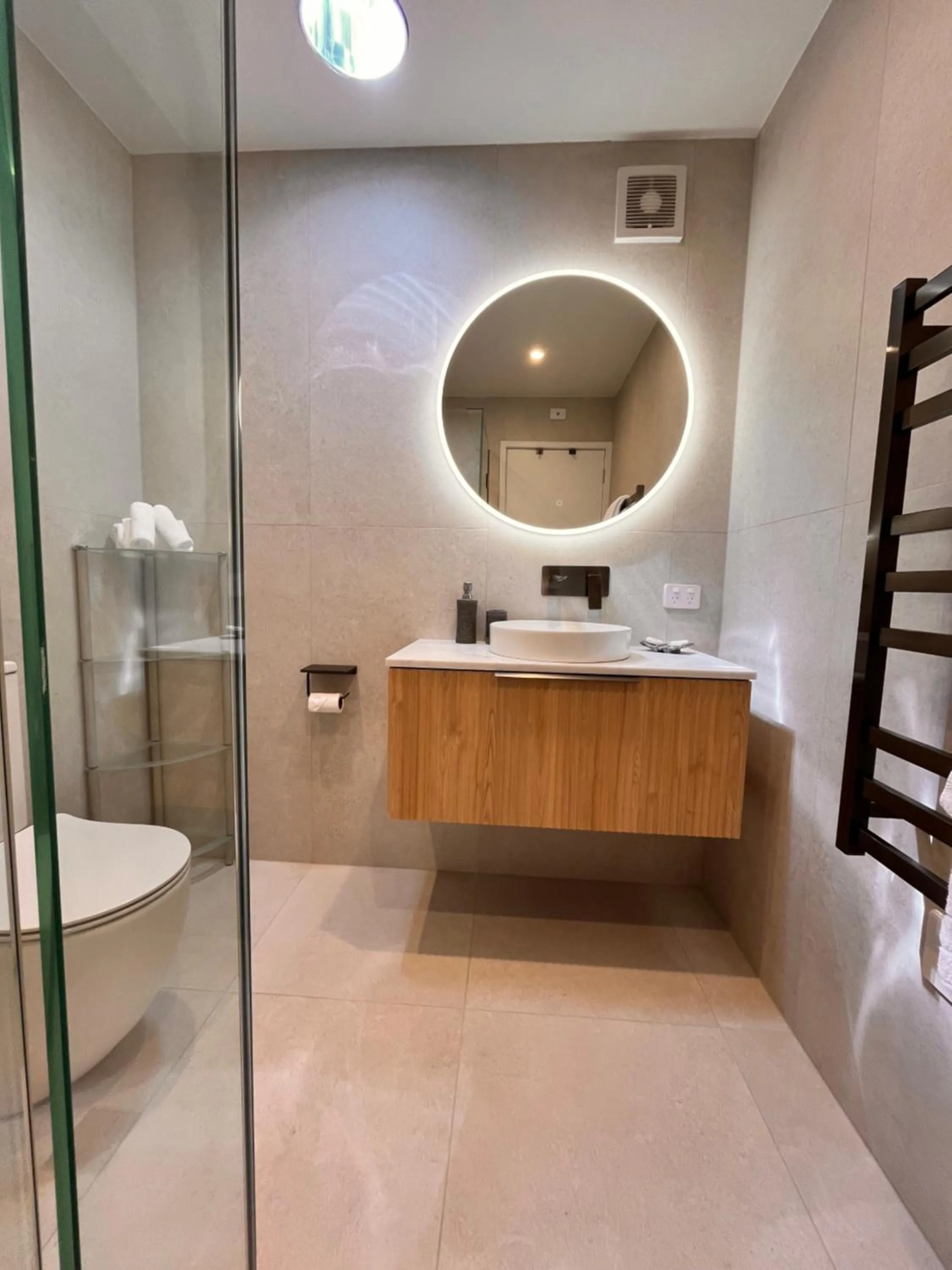 Shower in Watermark Apartments