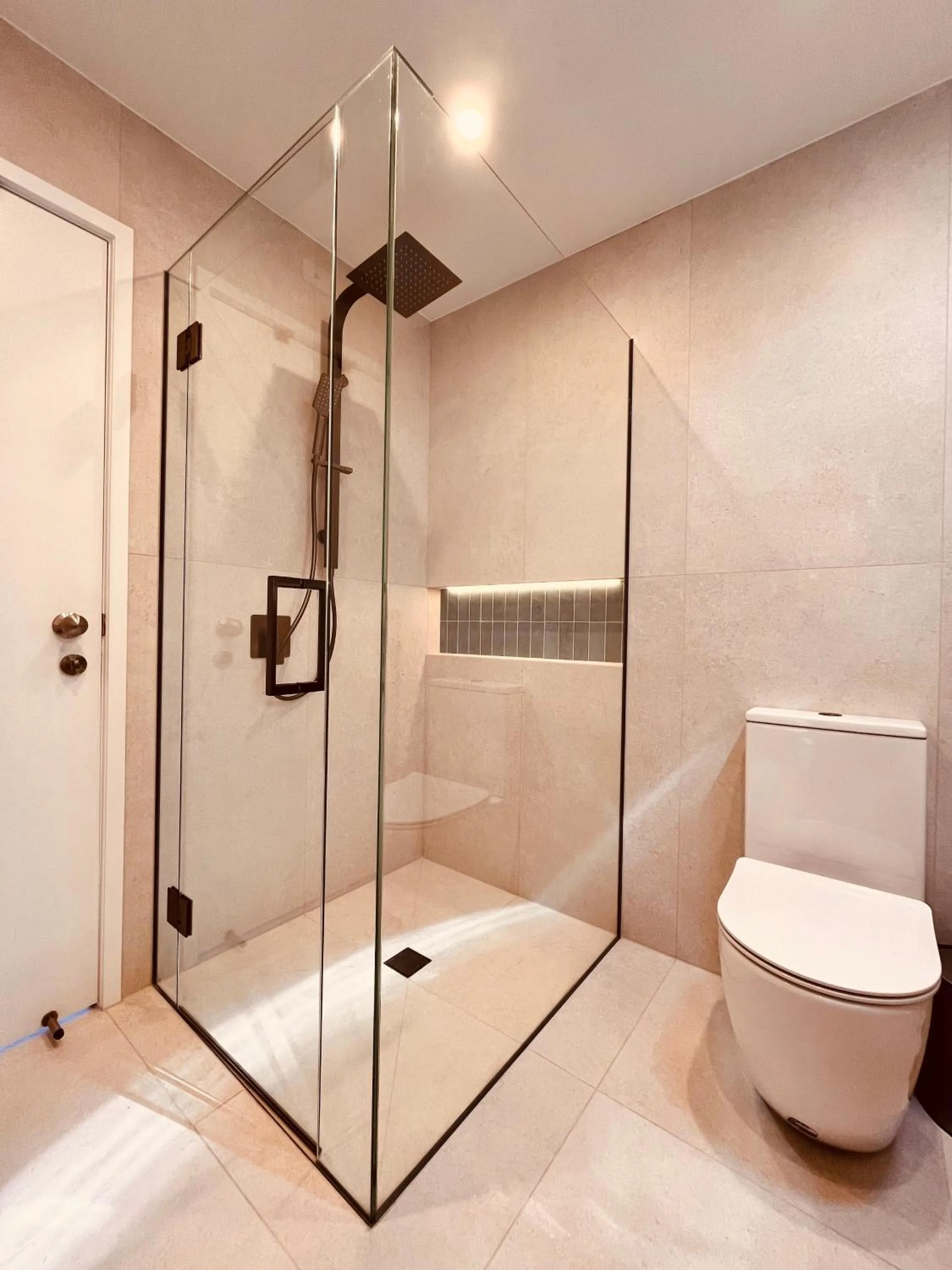 Shower in Watermark Apartments
