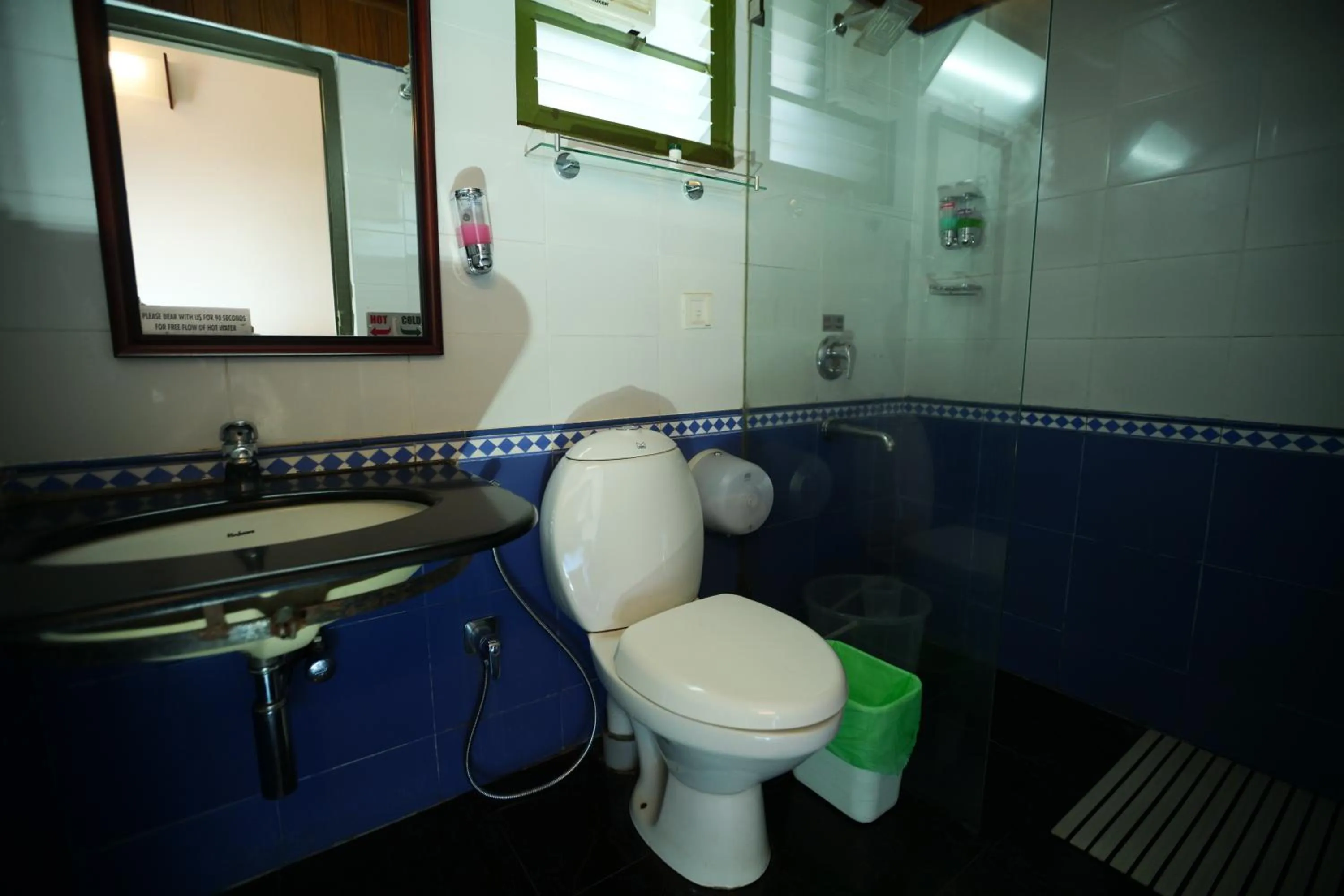 Bathroom in Mountain Club Resort Munnar