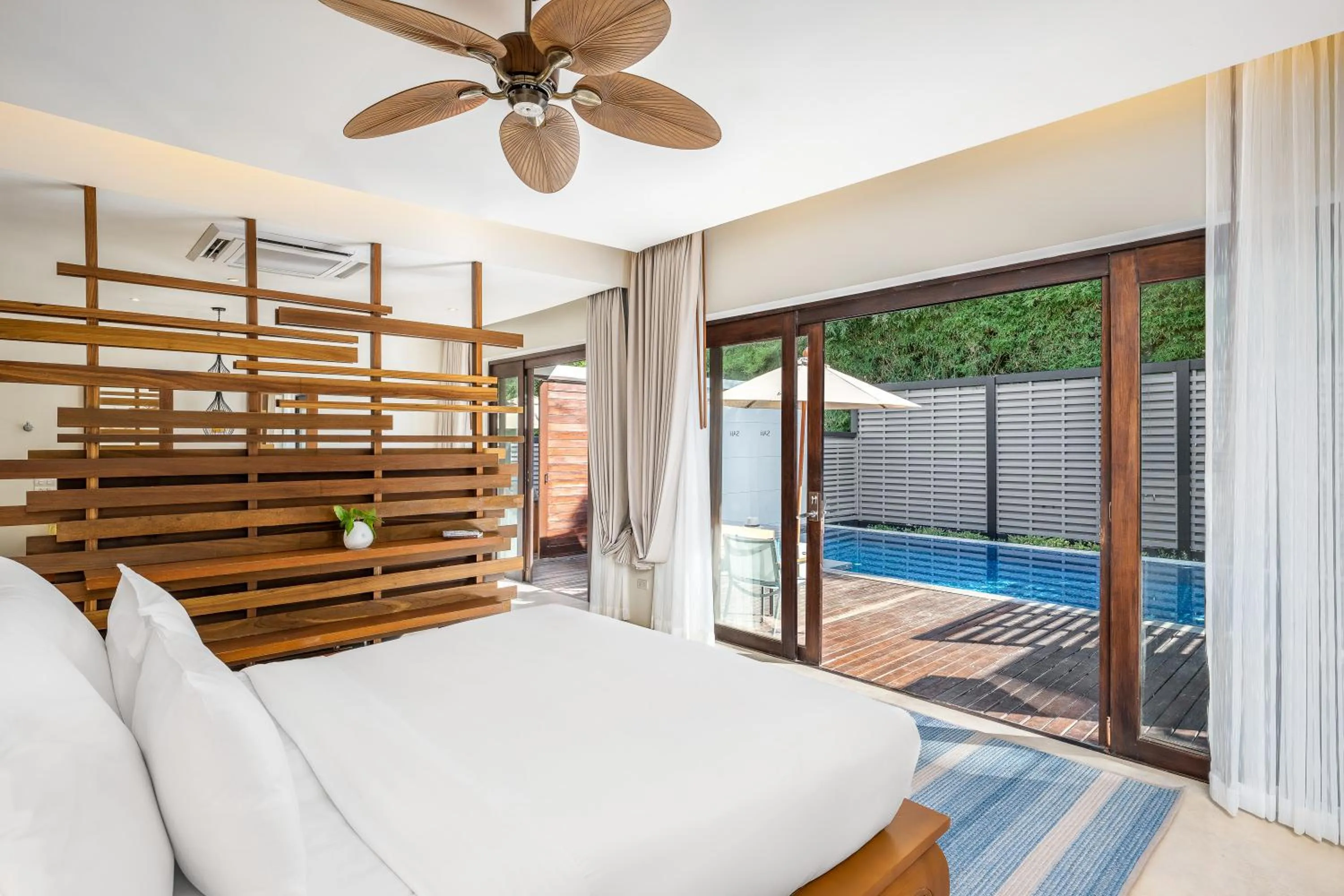 Bed in SAii Koh Samui Villas - Adult only 12 plus