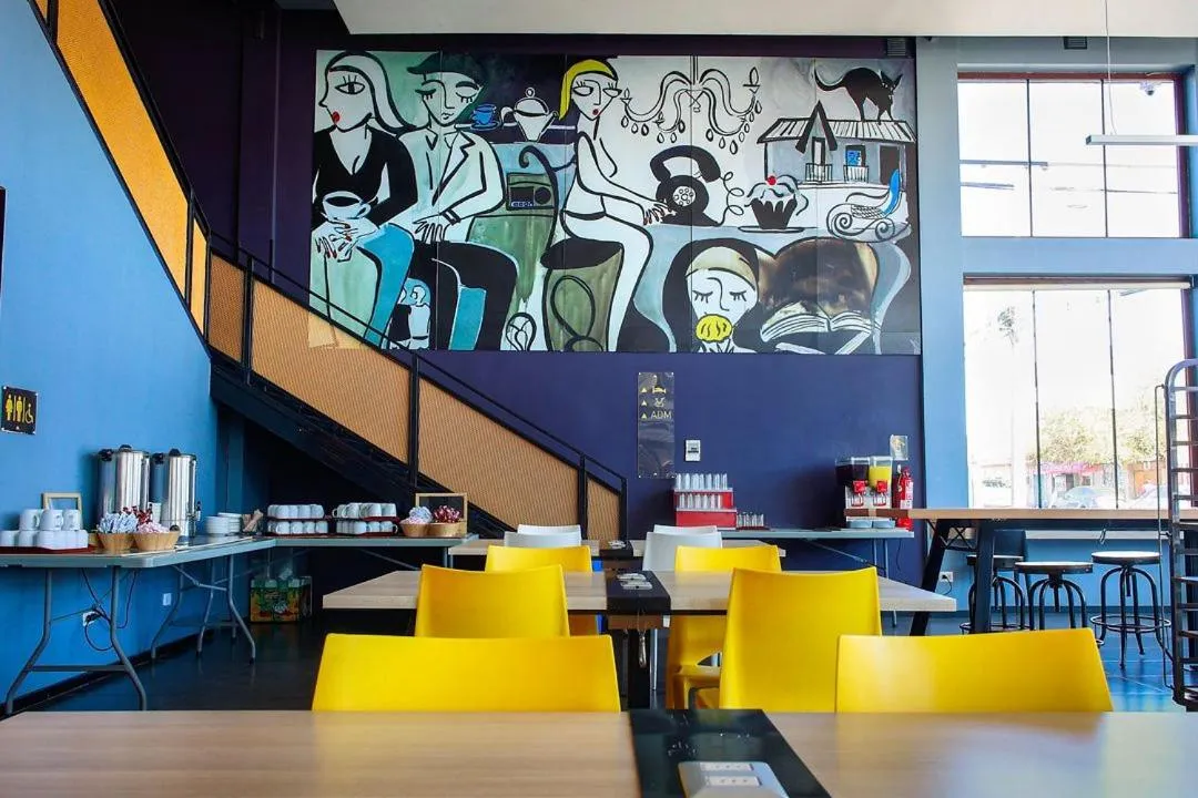 Lounge or bar in Hotel Modular Express Calama