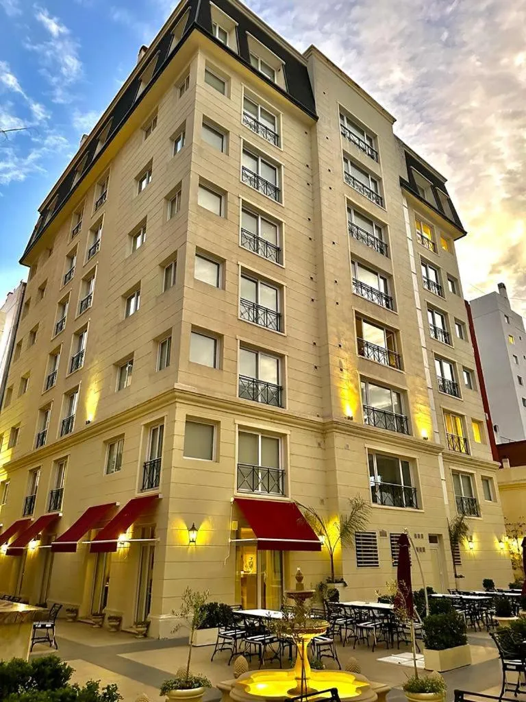 Property building in Hotel Carat Apart Boutique