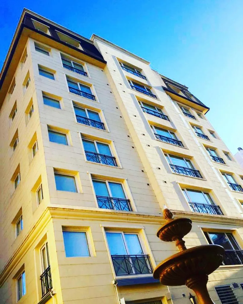 Property building in Hotel Carat Apart Boutique