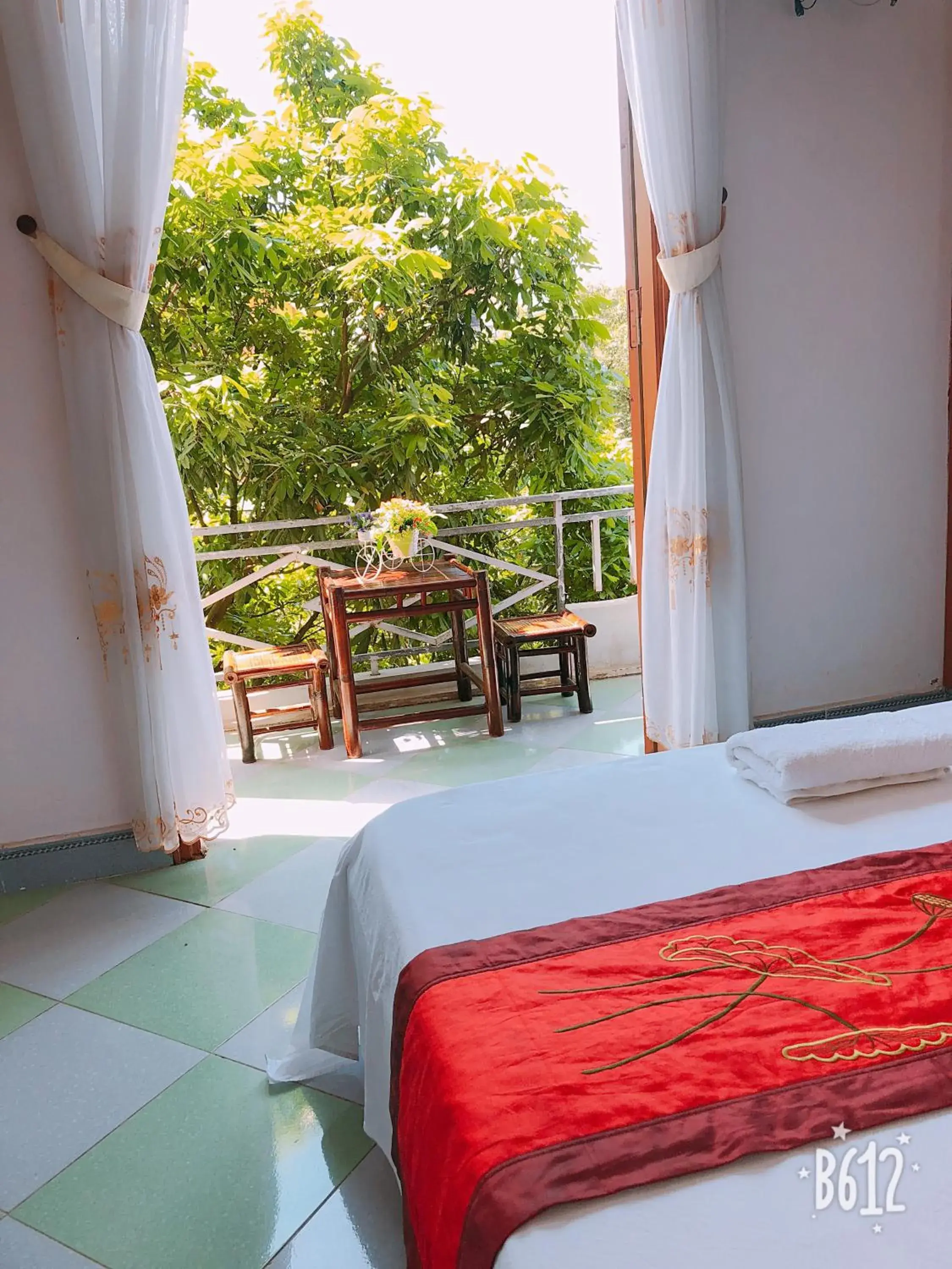 Deluxe Double or Twin Room with Balcony - single occupancy in Tam Coc - Thành Homestay Deluxe Double or Twin Room with Balcony - single occupancy in Tam Coc - Thành Homestay
