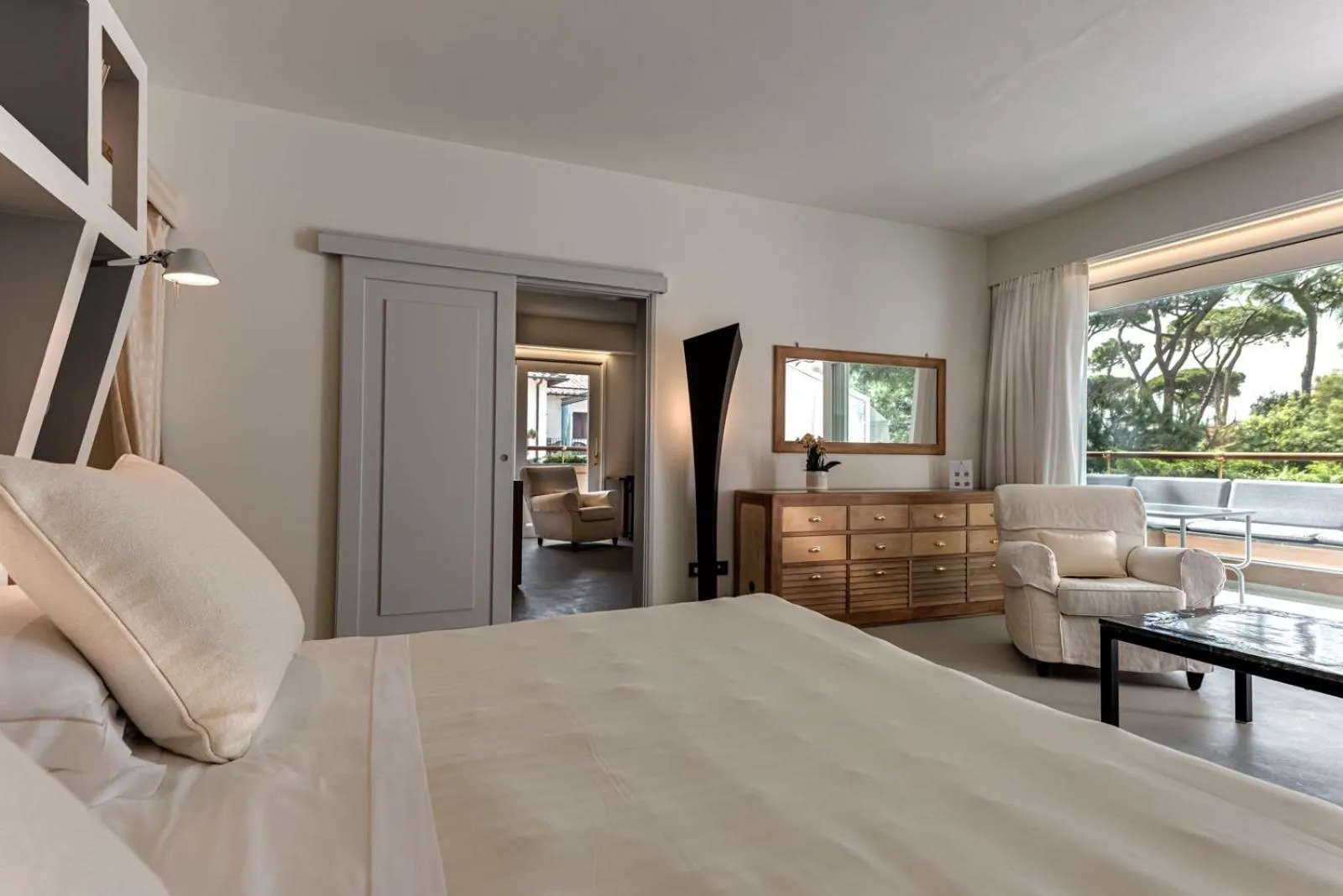 Photo of the whole room, Bed in Augustus Hotel & Resort