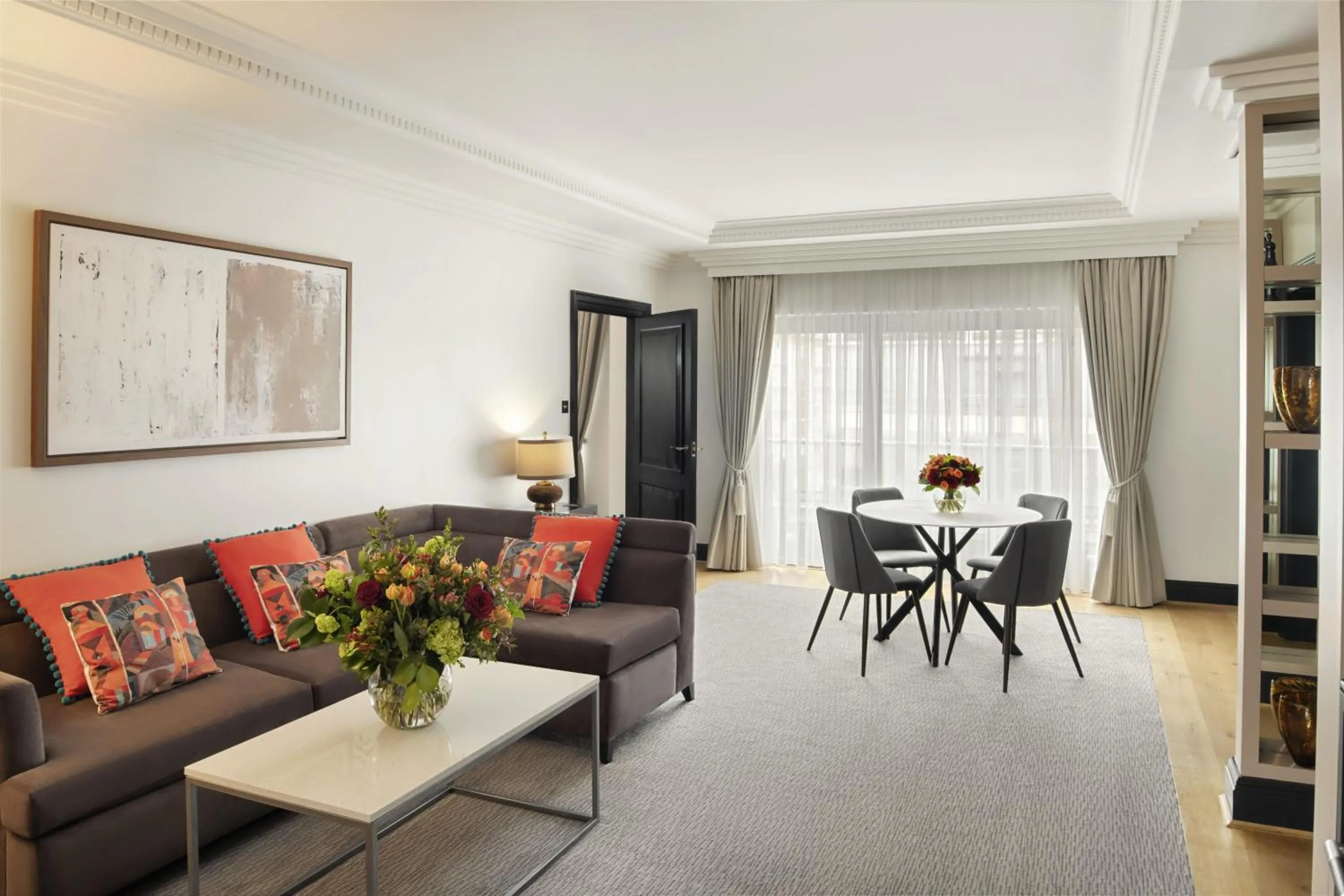 Photo of the whole room in Hyatt Regency London - The Churchill