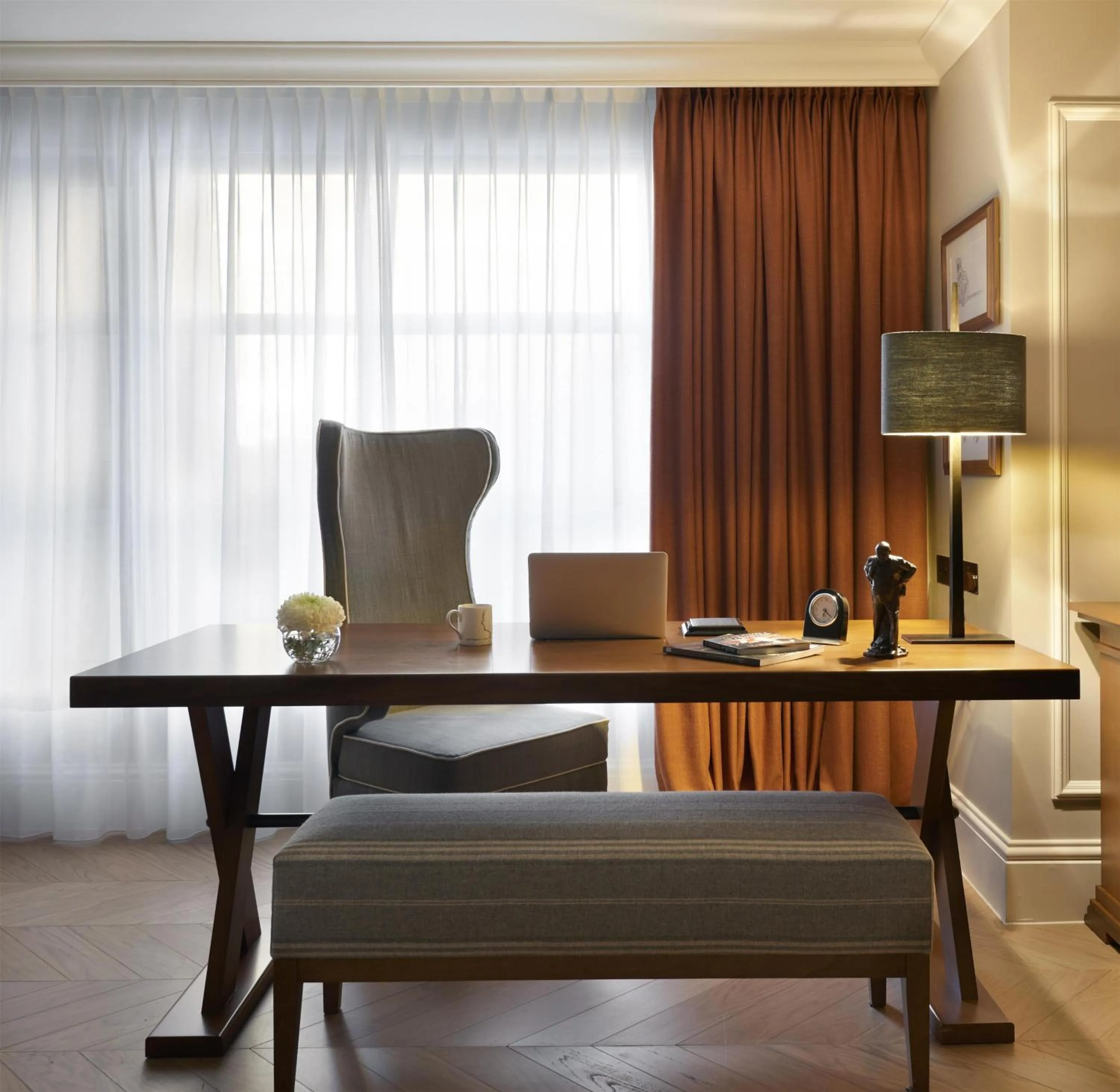 Photo of the whole room in Hyatt Regency London - The Churchill