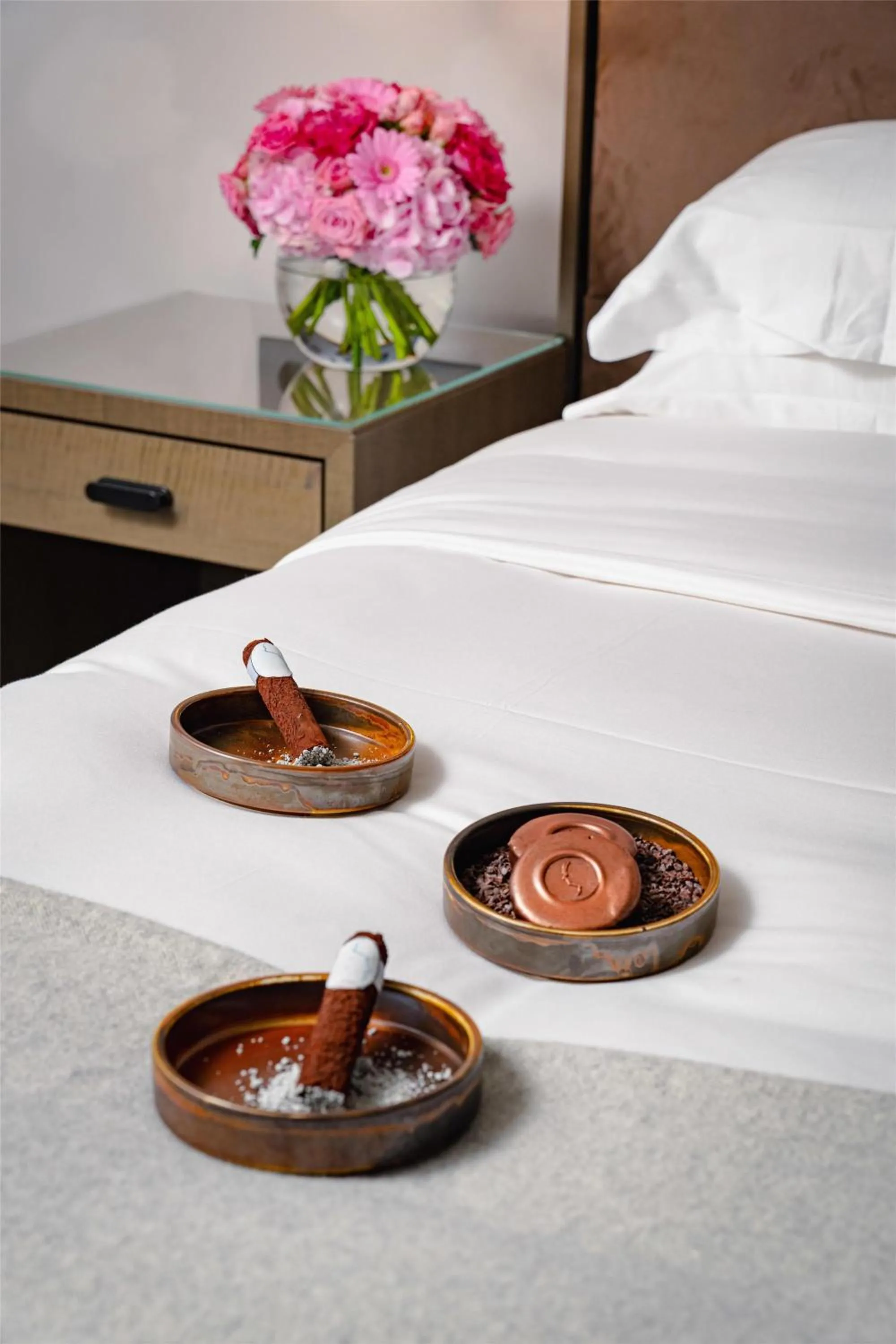 Bedroom, Bed in Hyatt Regency London - The Churchill