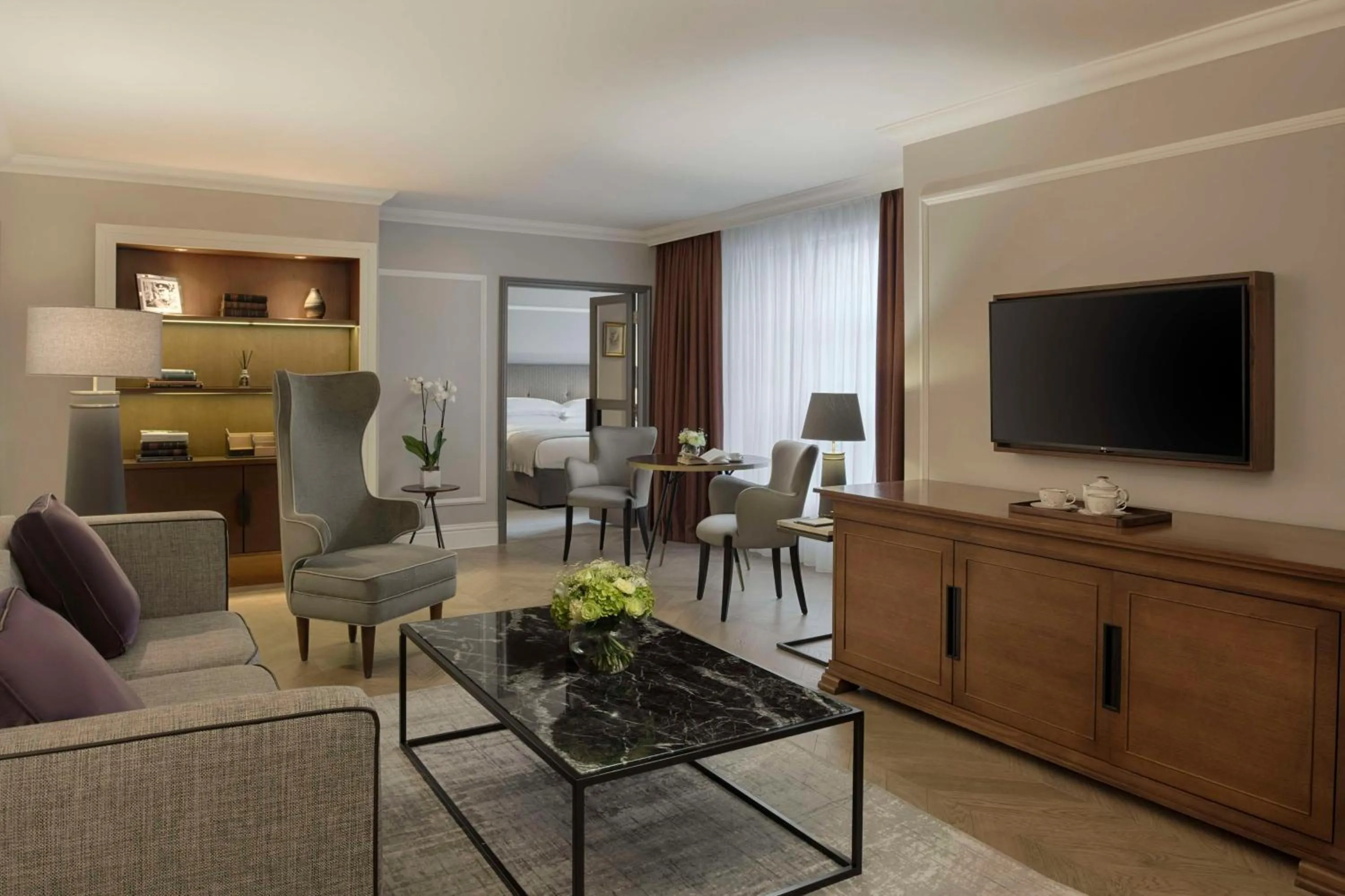 Photo of the whole room in Hyatt Regency London - The Churchill