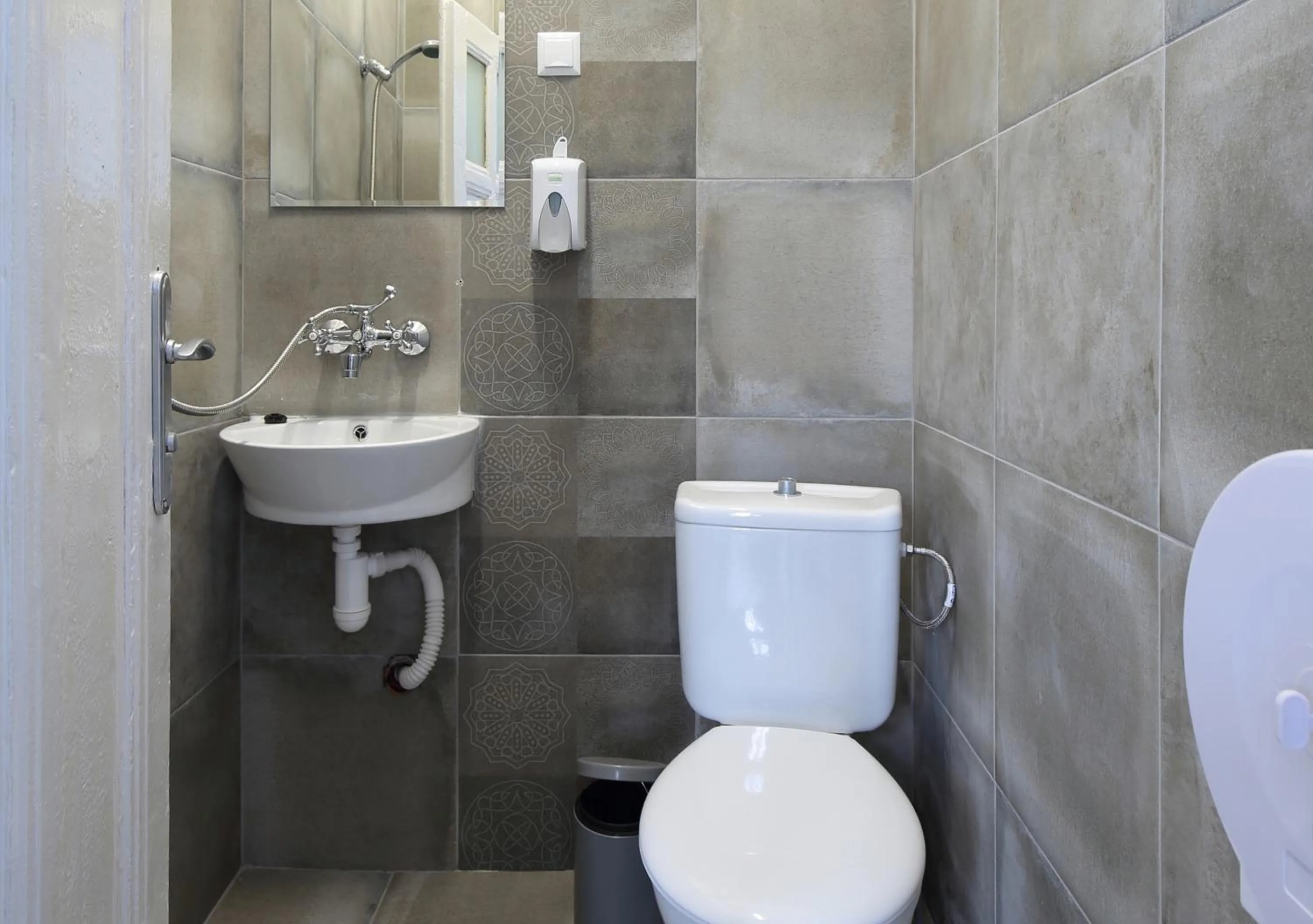 Shower in Hostel Musala