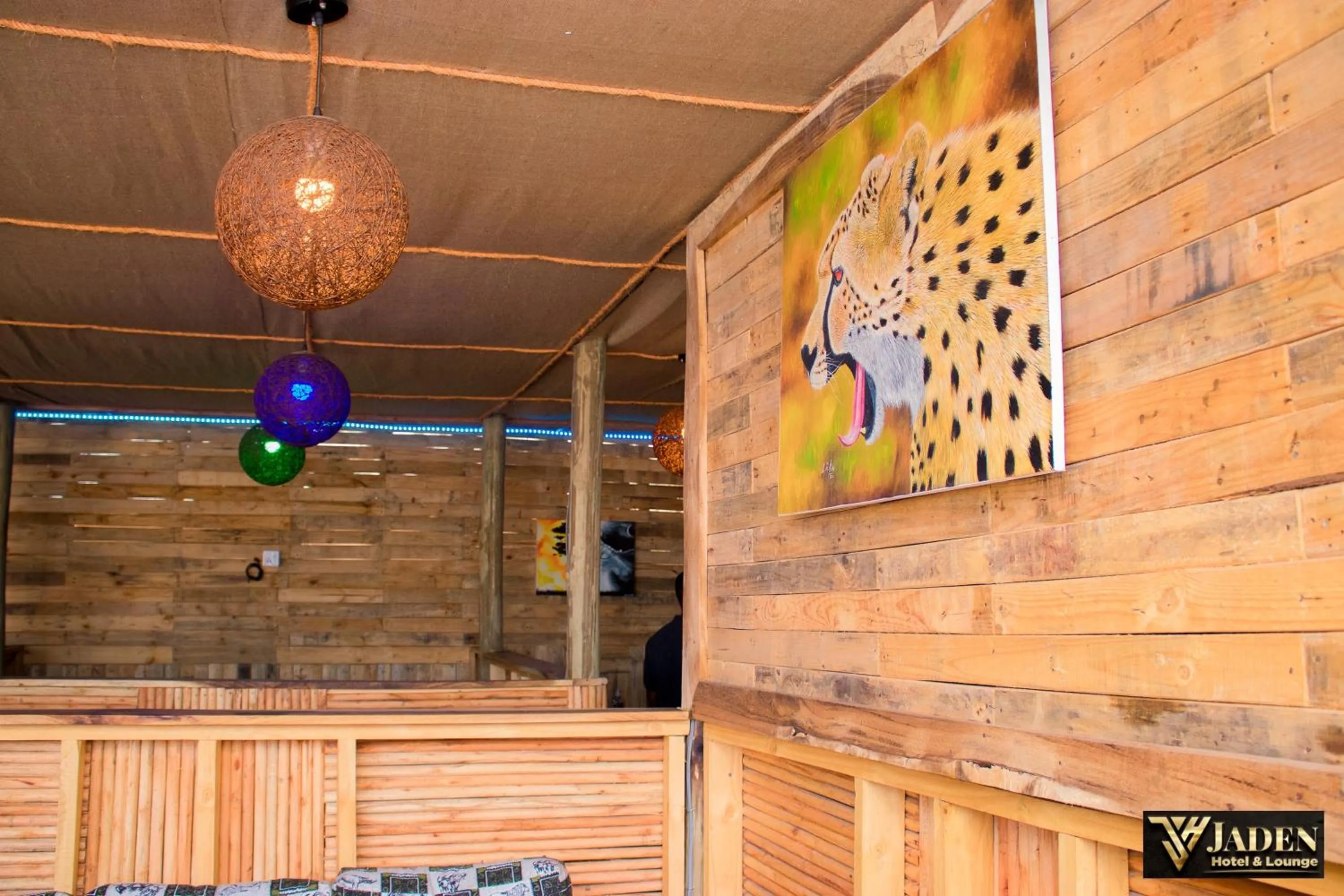 Restaurant/places to eat in Jaden Hotel & Lounge - Arusha