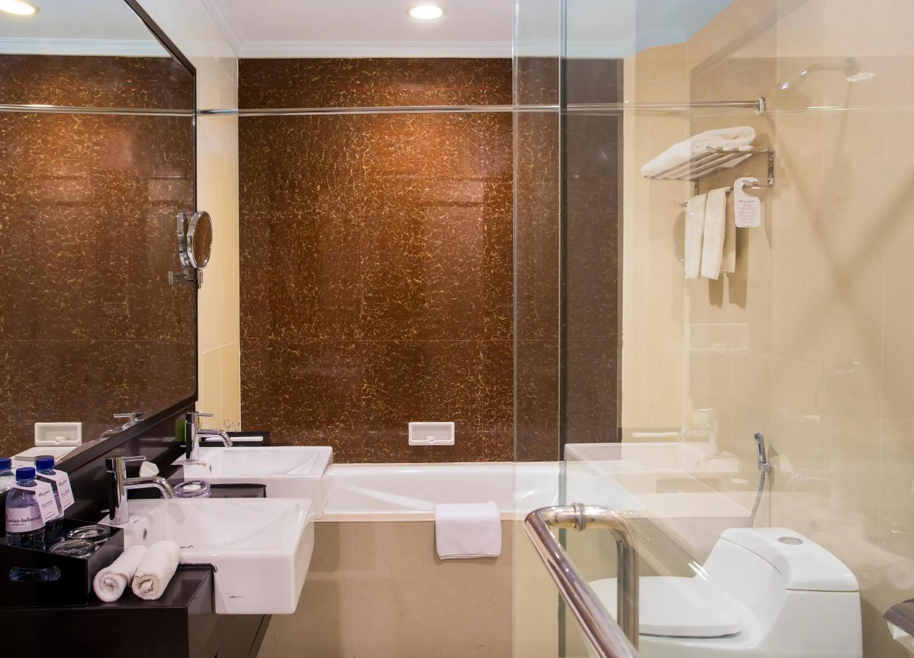 Shower in Swiss-Belhotel Merauke