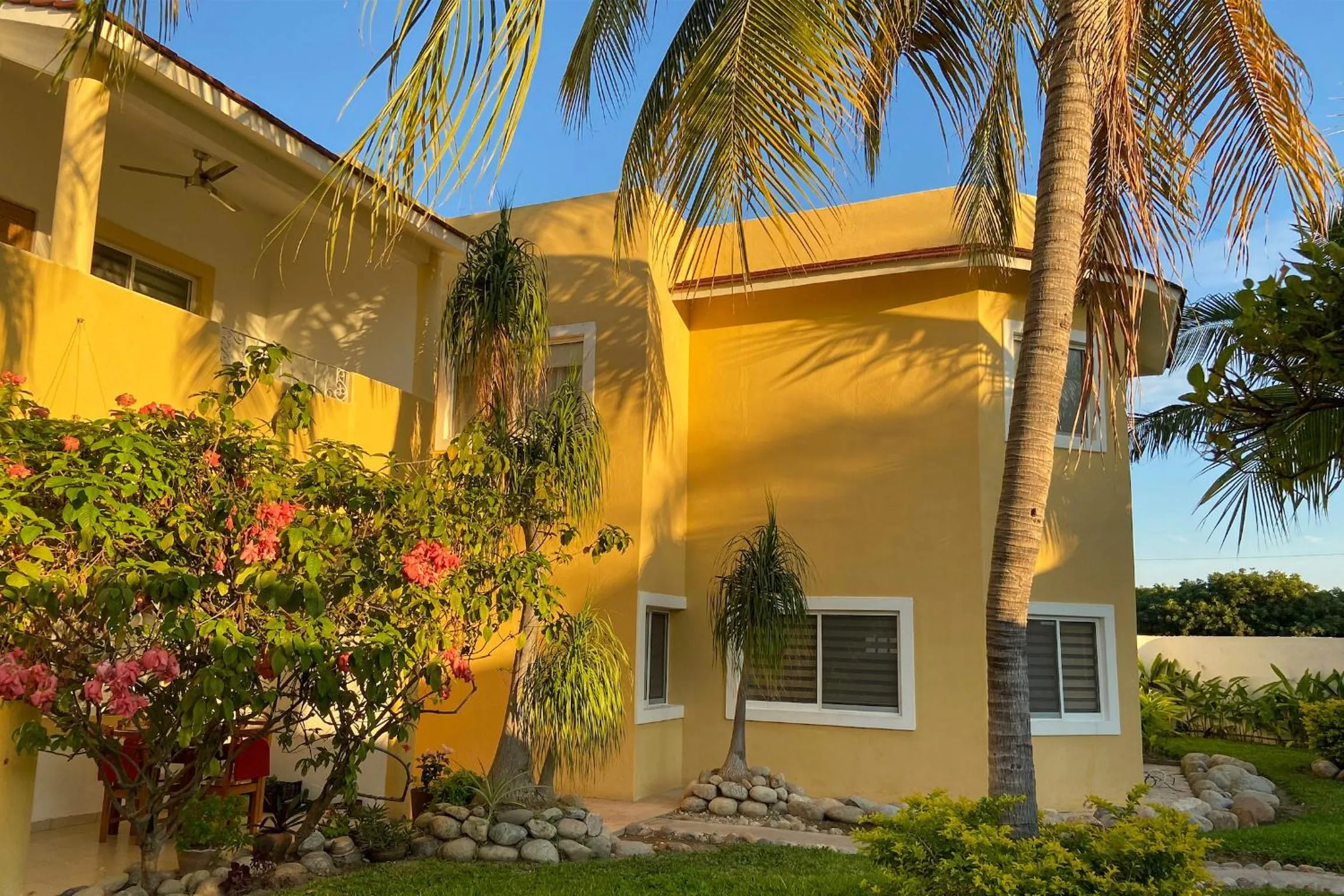 Condominios JAROJE Huatulco