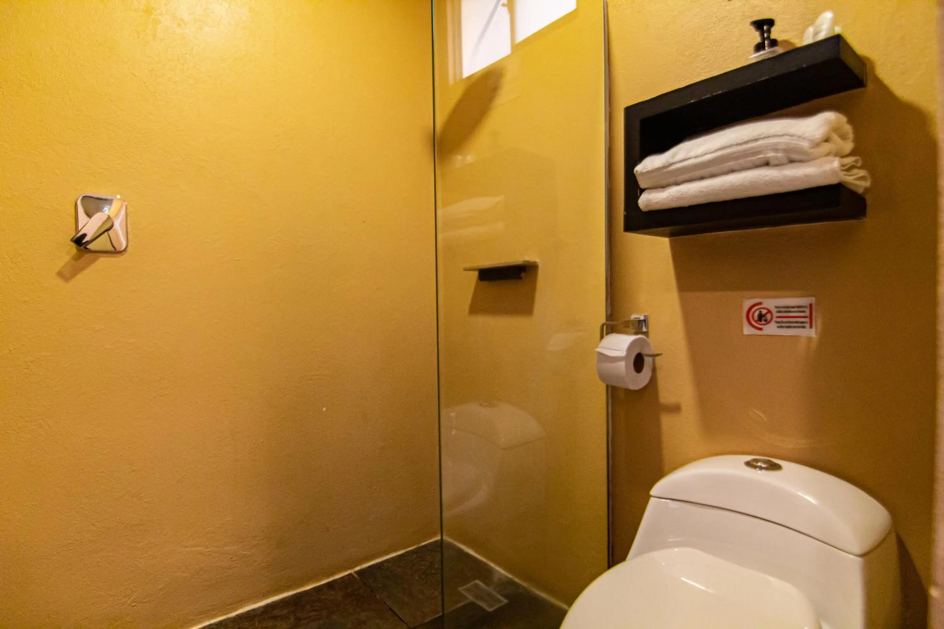 Bathroom in Oasis Fresh Hotel