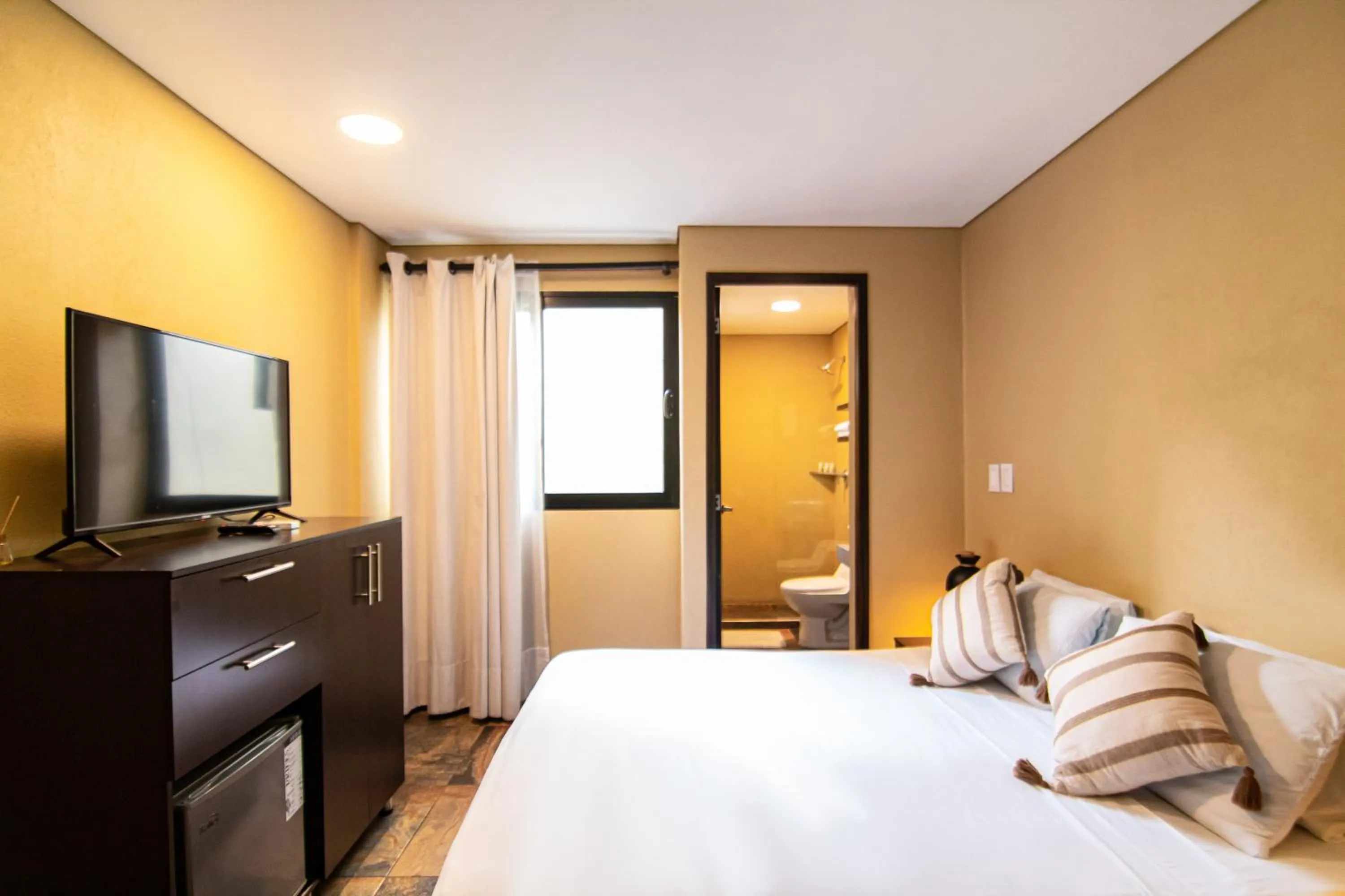 Bedroom, Bed in Oasis Fresh Hotel