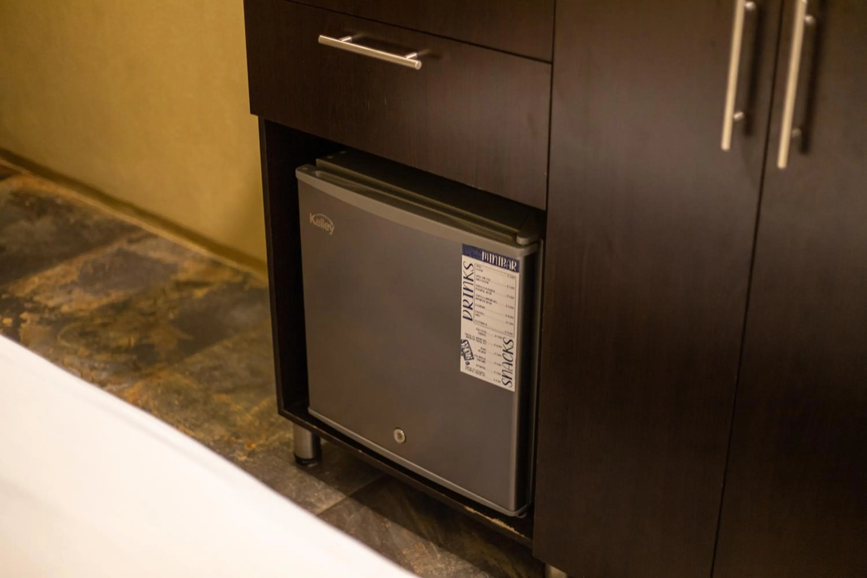 wardrobe in Oasis Fresh Hotel