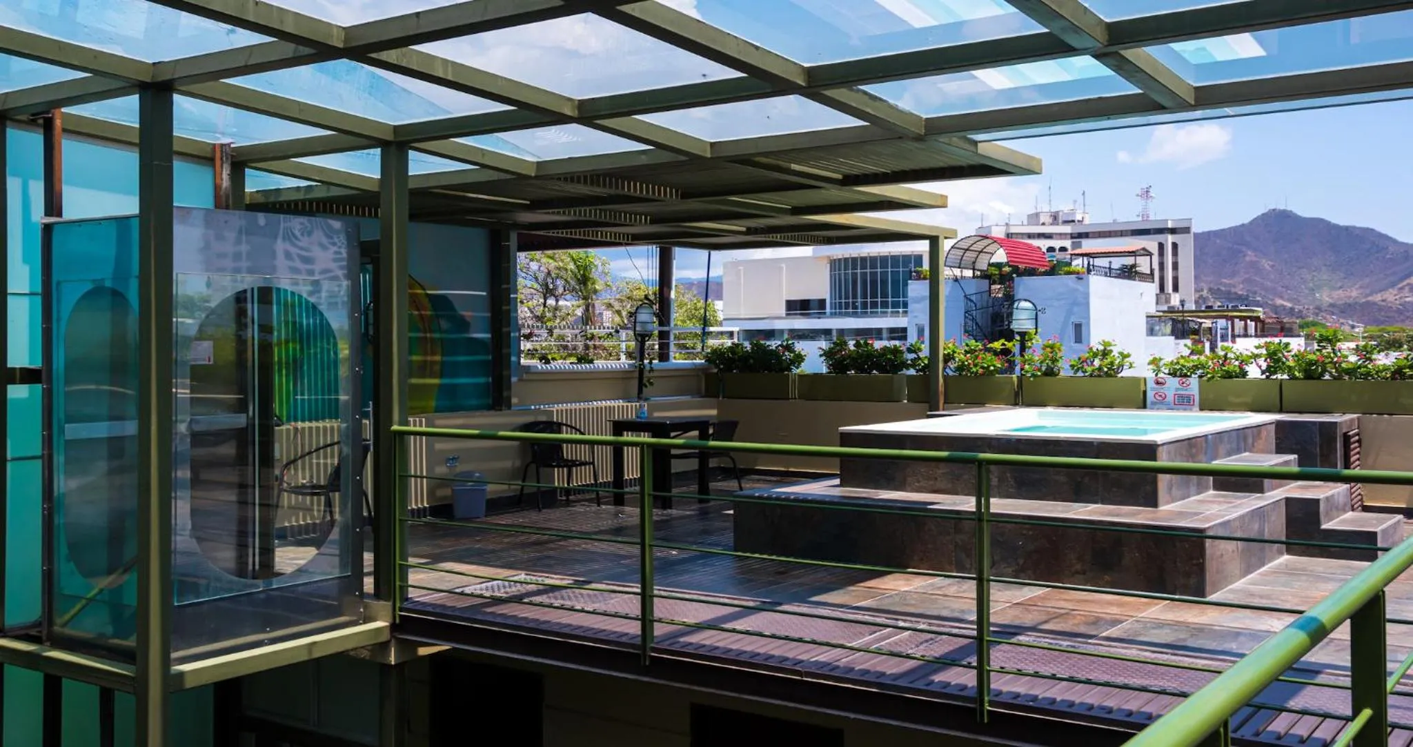 Balcony/Terrace in Oasis Fresh Hotel