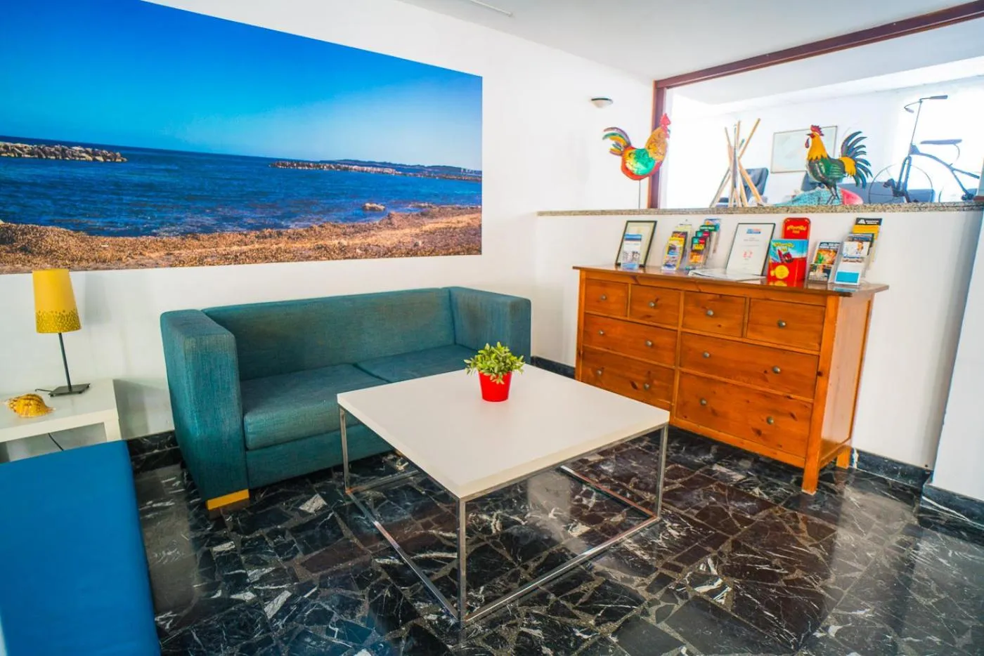 Living room in Hotel Sur